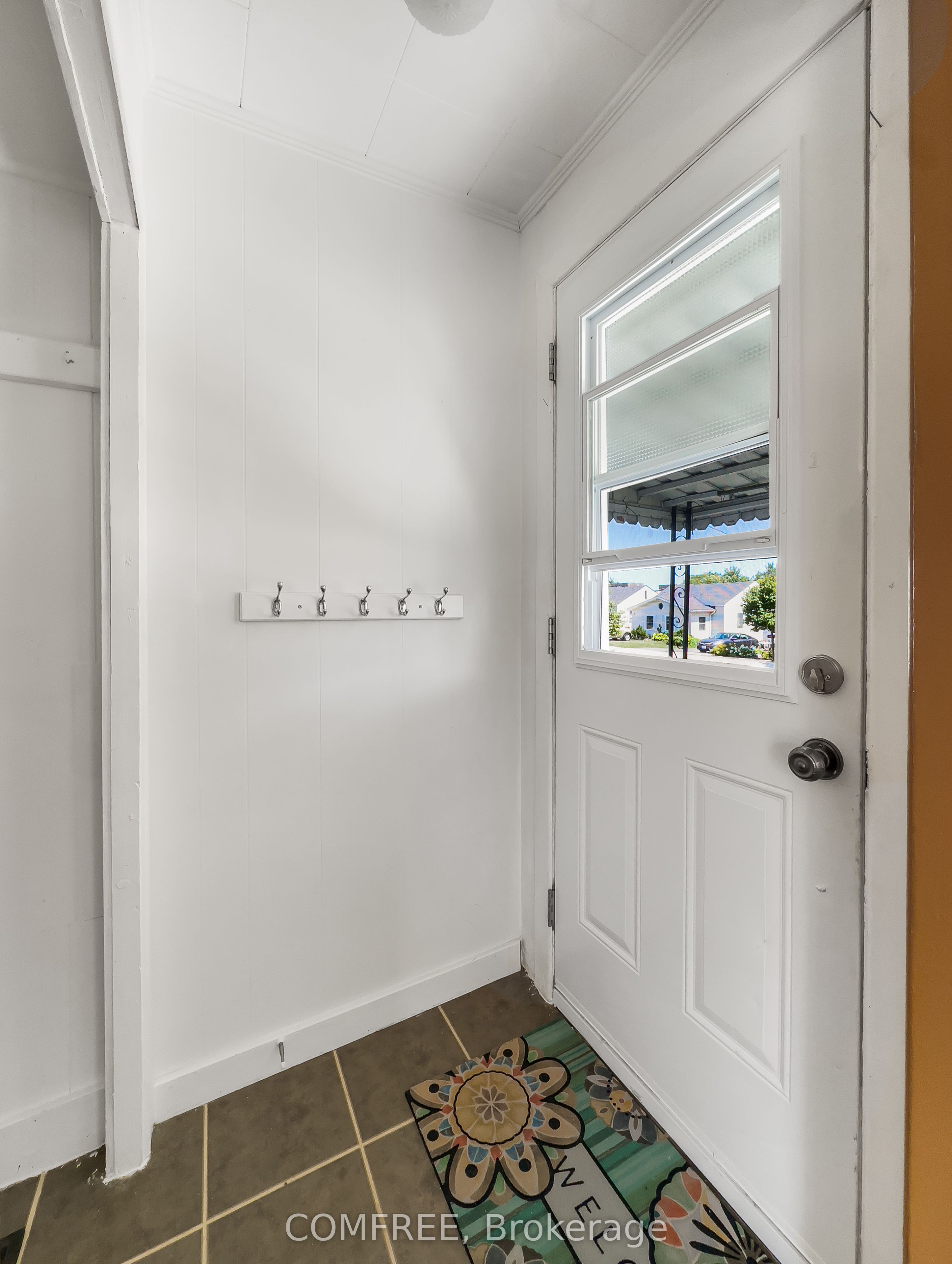 84 Carleton Street, Kingston, ON K7K 4G1 photo 4