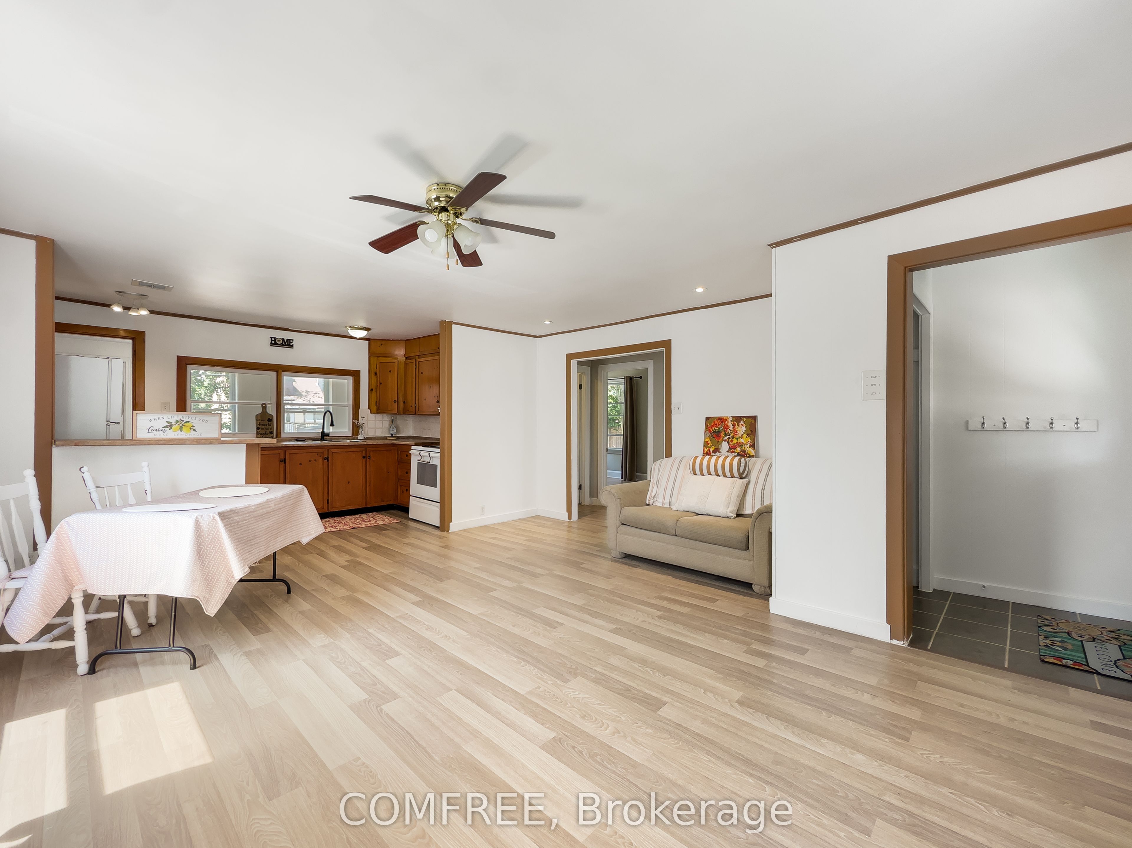 84 Carleton Street, Kingston, ON K7K 4G1 photo 5
