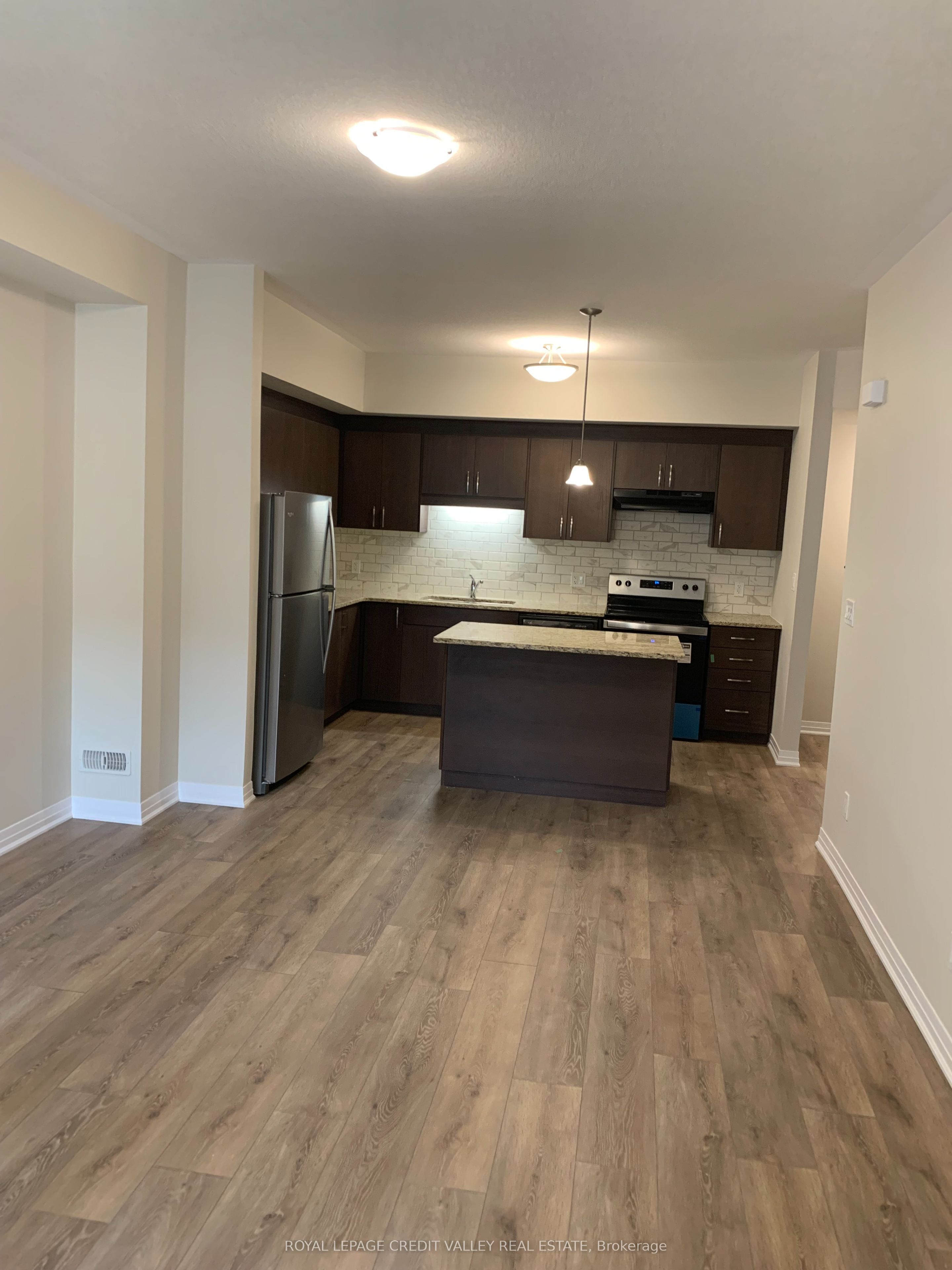 25 Isherwood Avenue E 13, Cambridge, ON N1R 0E2 photo 5