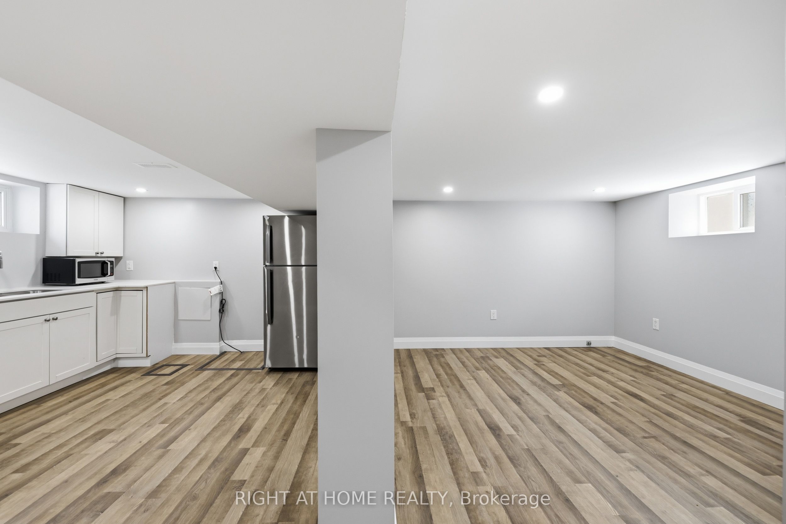 38 Martin Road Basement, Hamilton, ON L8K 3N1 photo 5