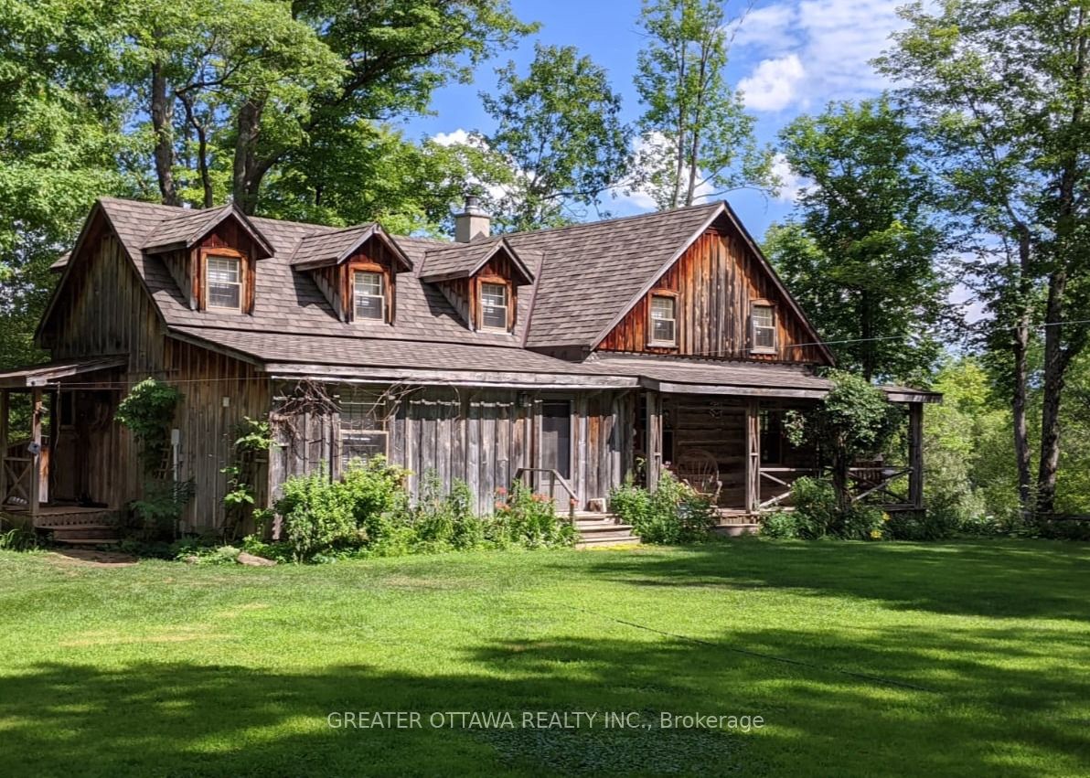 509 S Iron Mine Road S, Lanark Highlands, ON K0G 1K0