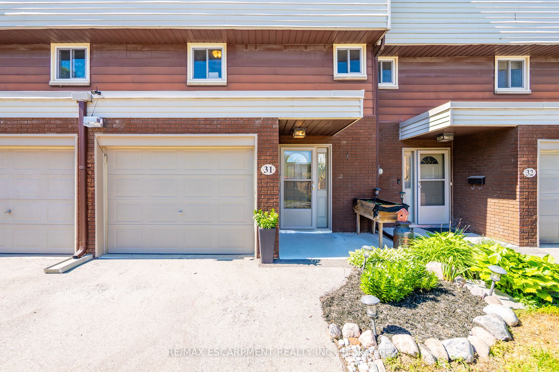 23 Watsons Lane 31, Hamilton, ON L9H 5G9 photo 2