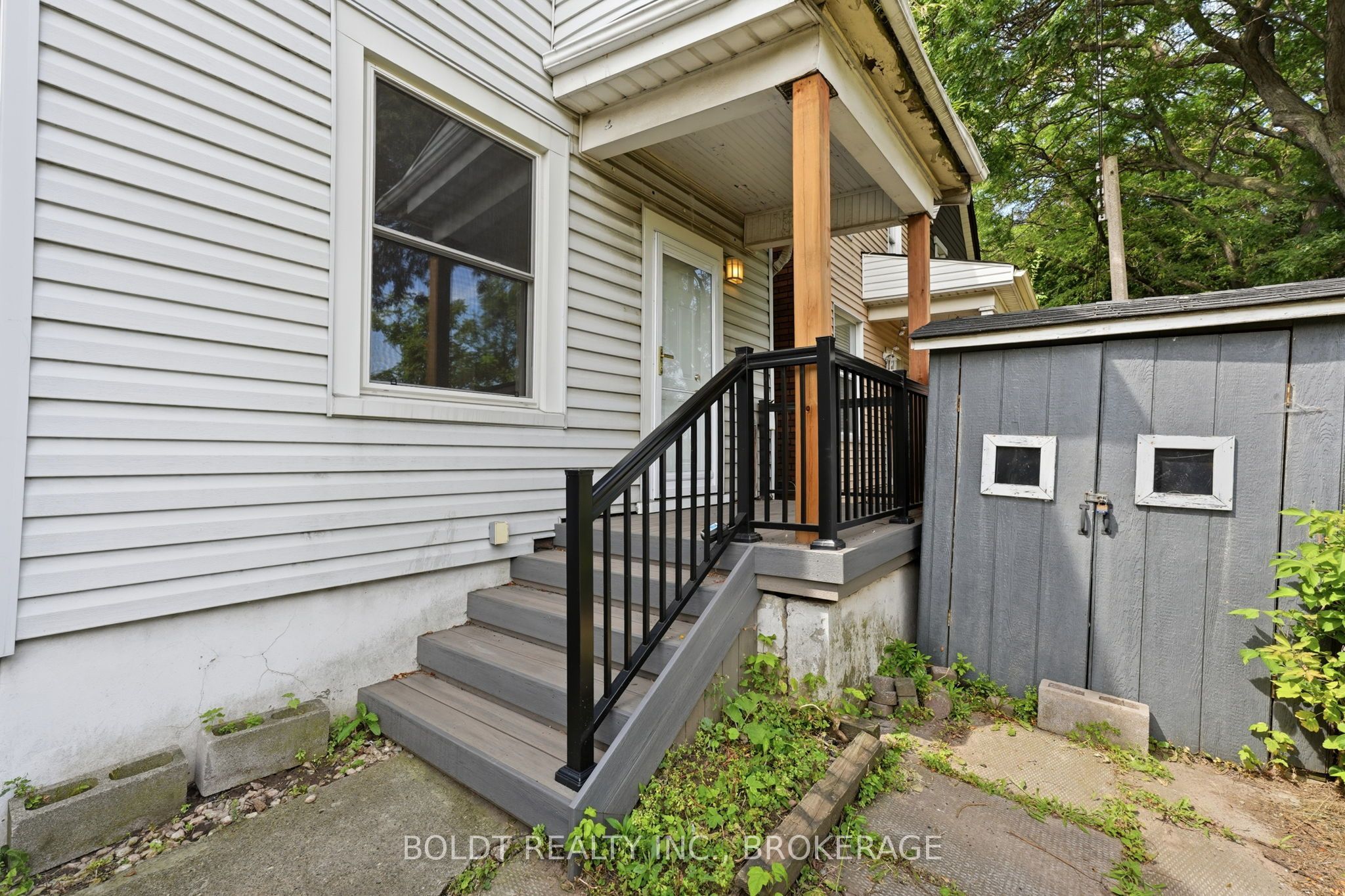 38 Mars Avenue, Hamilton, ON L8L 3V8 photo 3