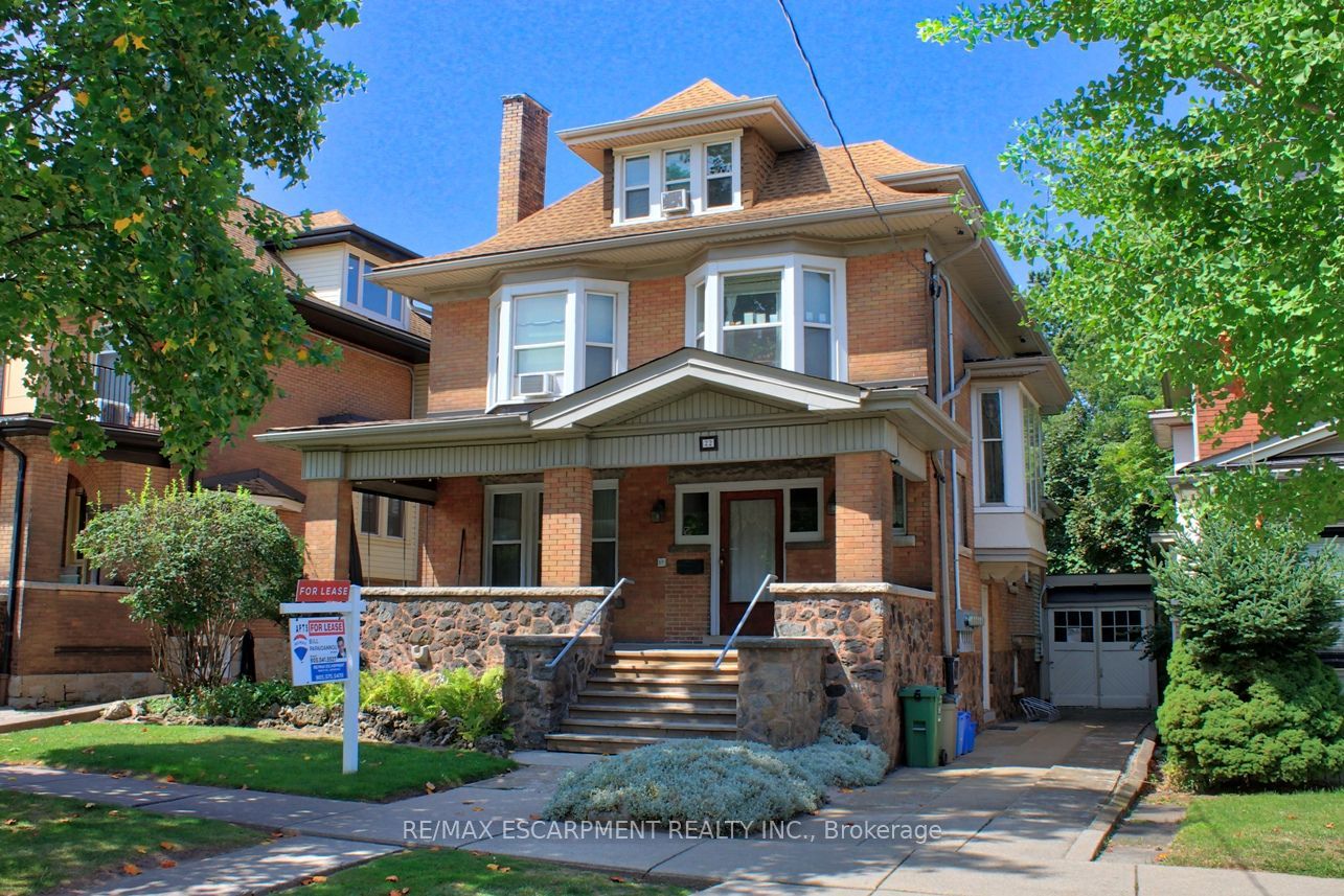22 Blake Street, Hamilton, ON L8M 2S5 photo 3