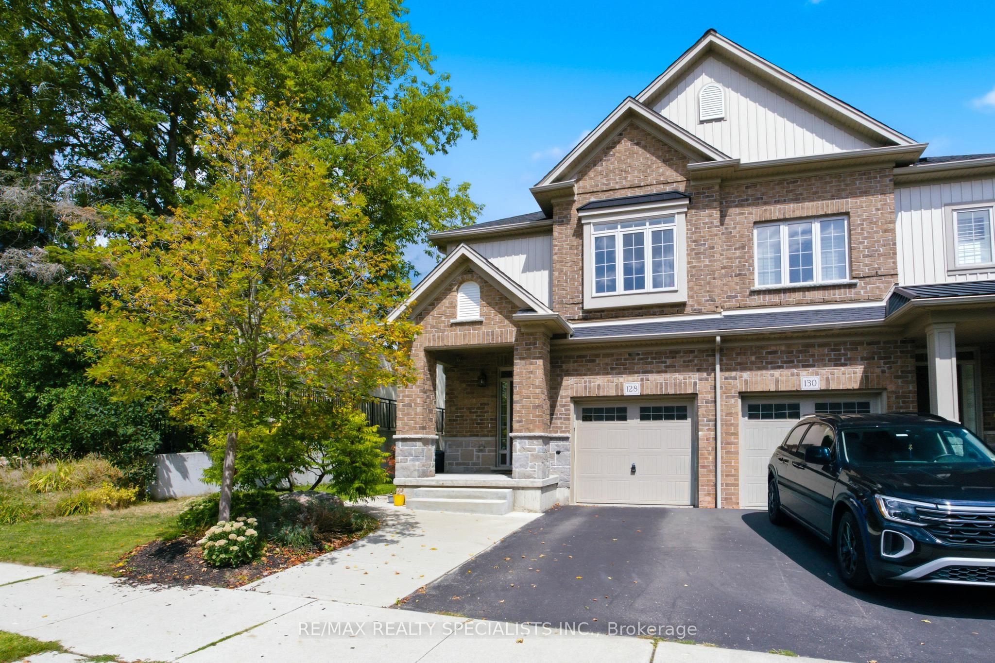 128 LAW Drive, Guelph, ON N1E 0M2 photo 4