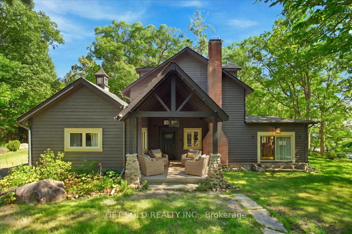 2045 Muskoka Road 118 W Unit 2, Muskoka Lakes, ON P1L 1W8