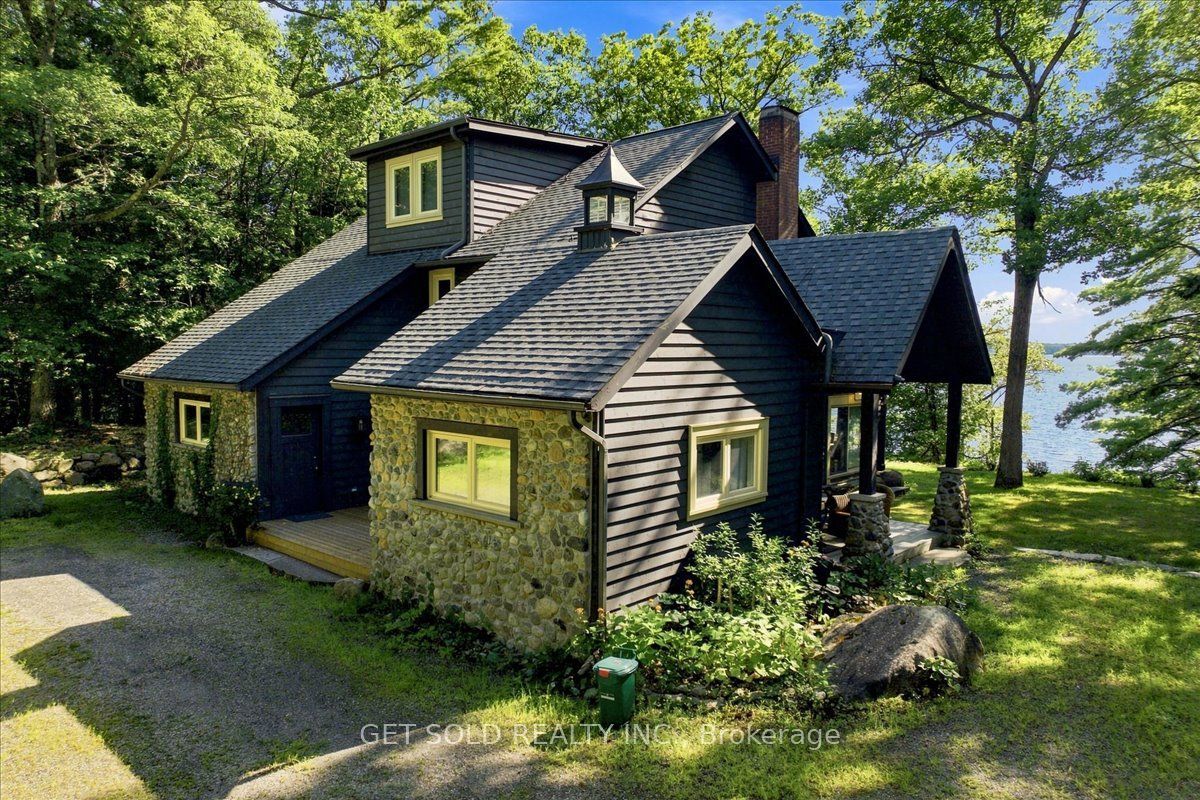 2045 Muskoka Road 118 W Unit 2, Muskoka Lakes, ON P1L 1W8 photo 5