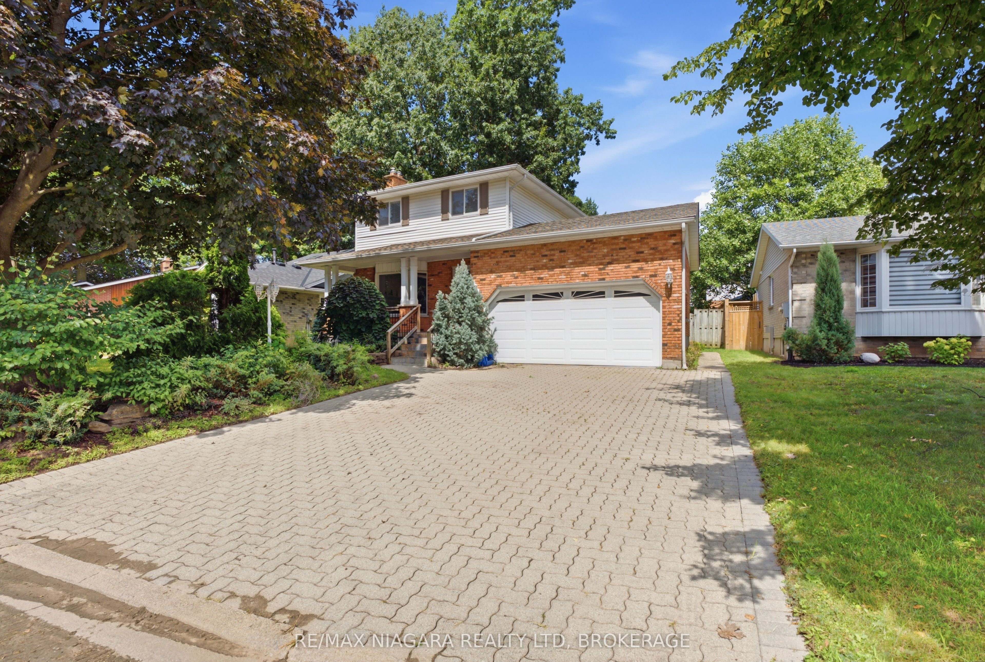 7435 Petrullo Court, Niagara Falls, ON L2H 2K4 photo 2