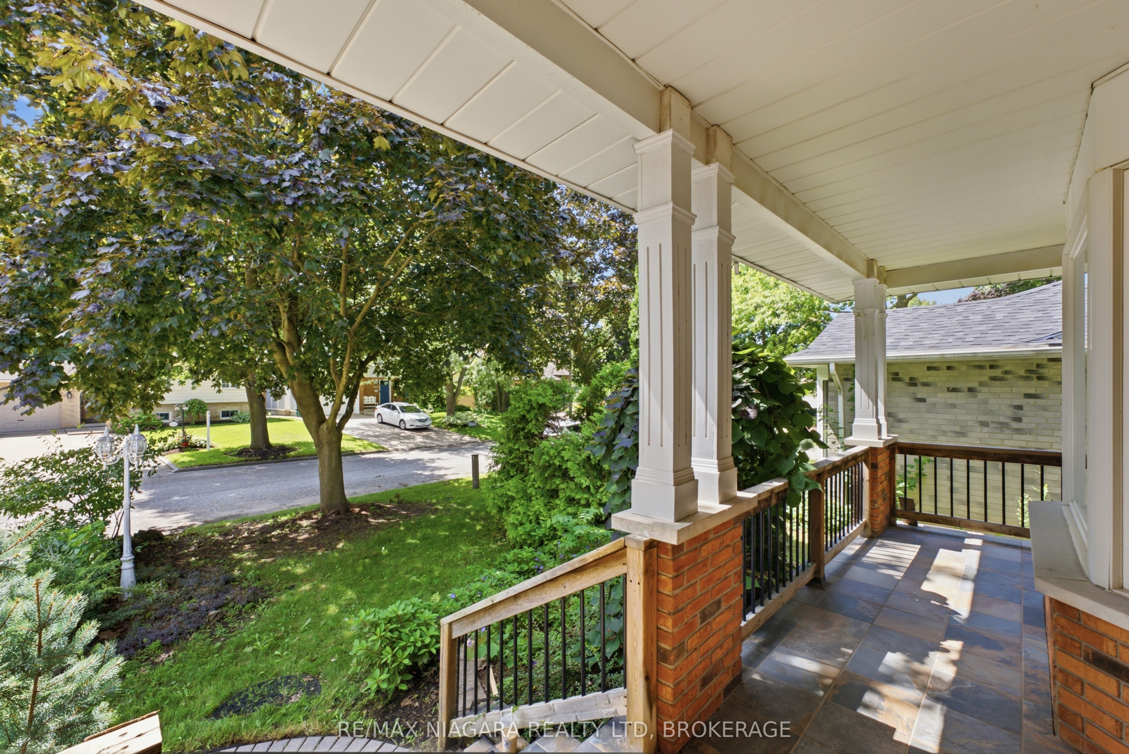 7435 Petrullo Court, Niagara Falls, ON L2H 2K4 photo 3