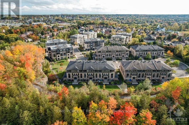 244 Titanium Private A, Orleans - Convent Glen and Area, ON K1C 0A5 photo 2