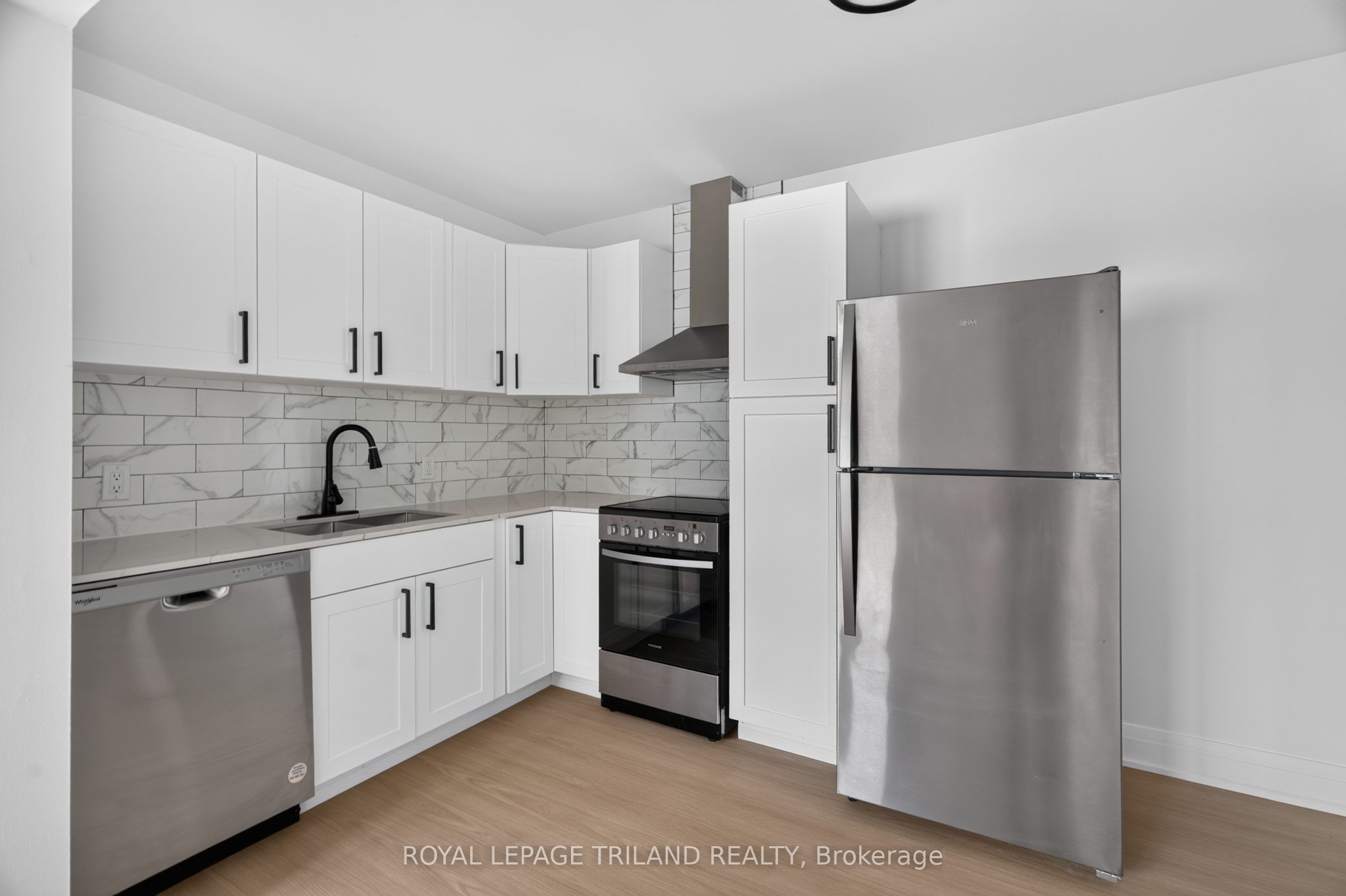 145 Base Line Road W 14A, London South, ON N6J 1V6 photo 4