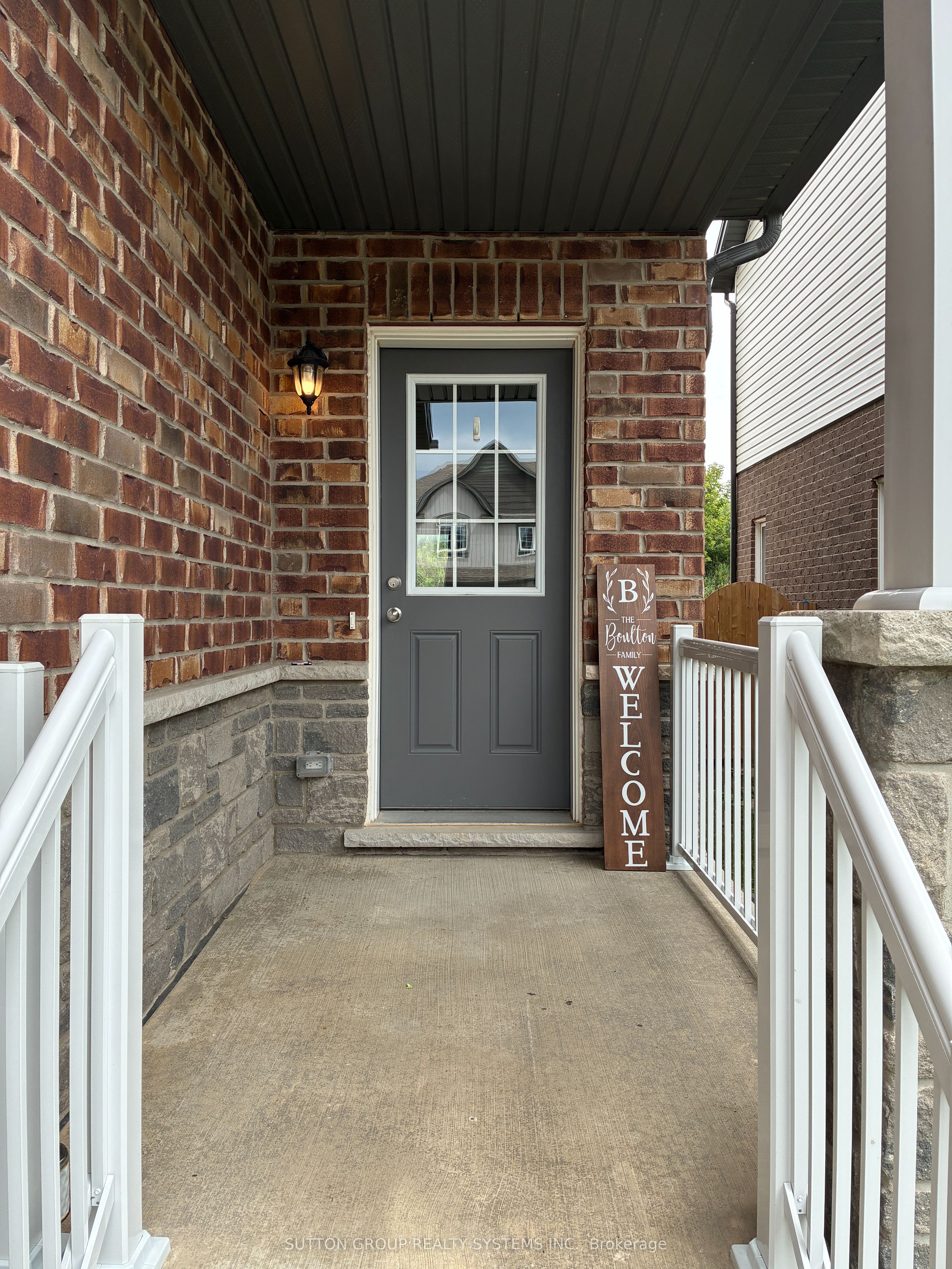 1348 CALAIS Drive, Woodstock, ON N4T 0L8 photo 2