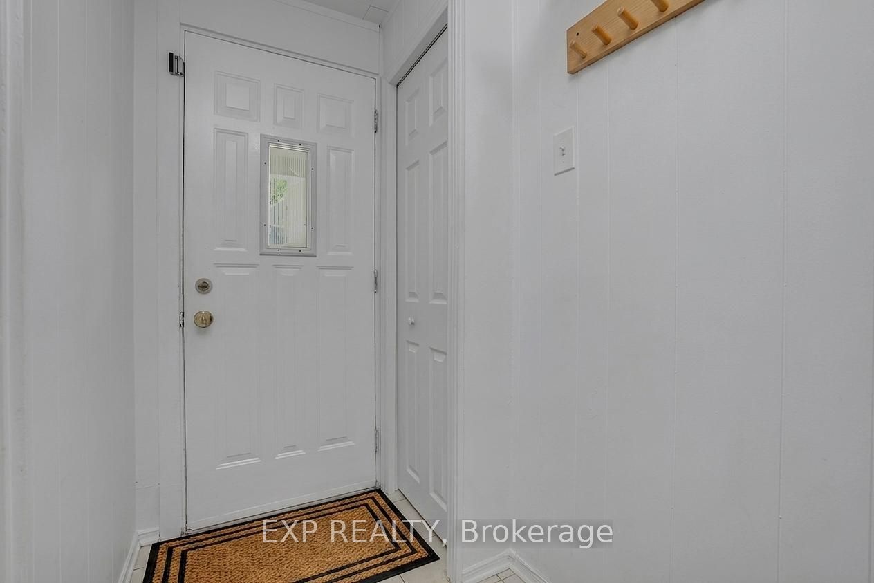 102 Lebreton Street N, West Centre Town, ON K1R 7H4 photo 4