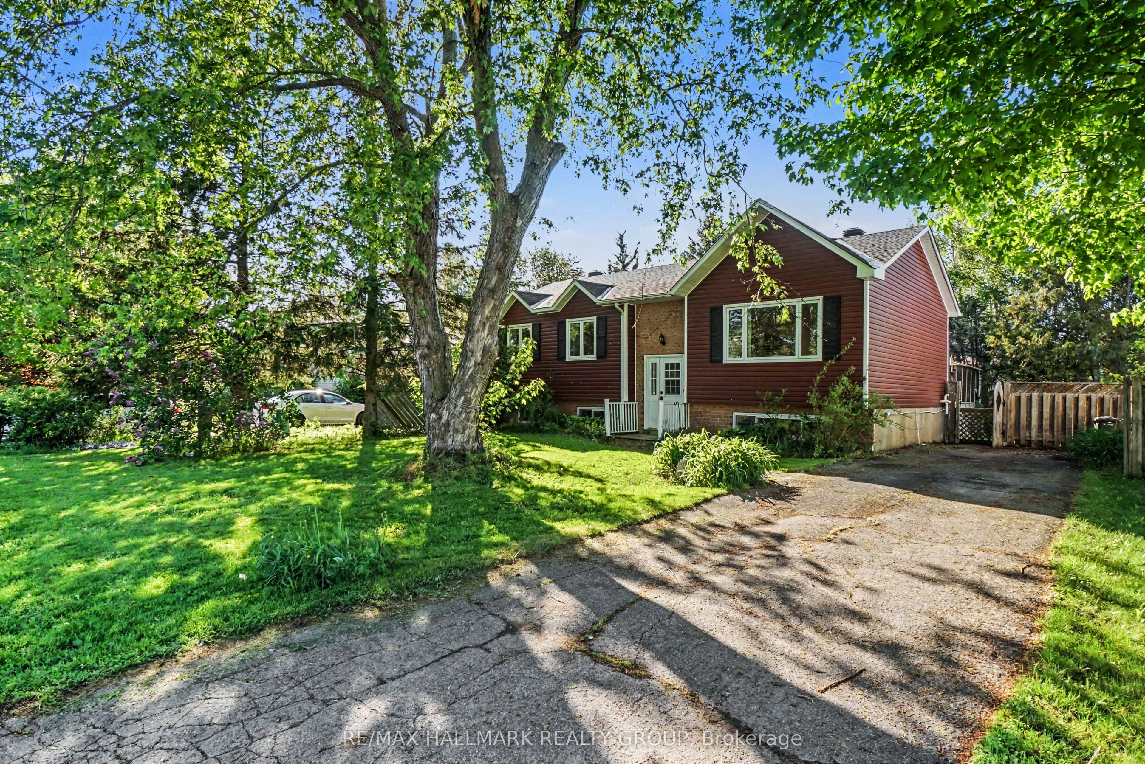 52 Castlebeau Street, Russell, ON K0A 1W0 photo 2