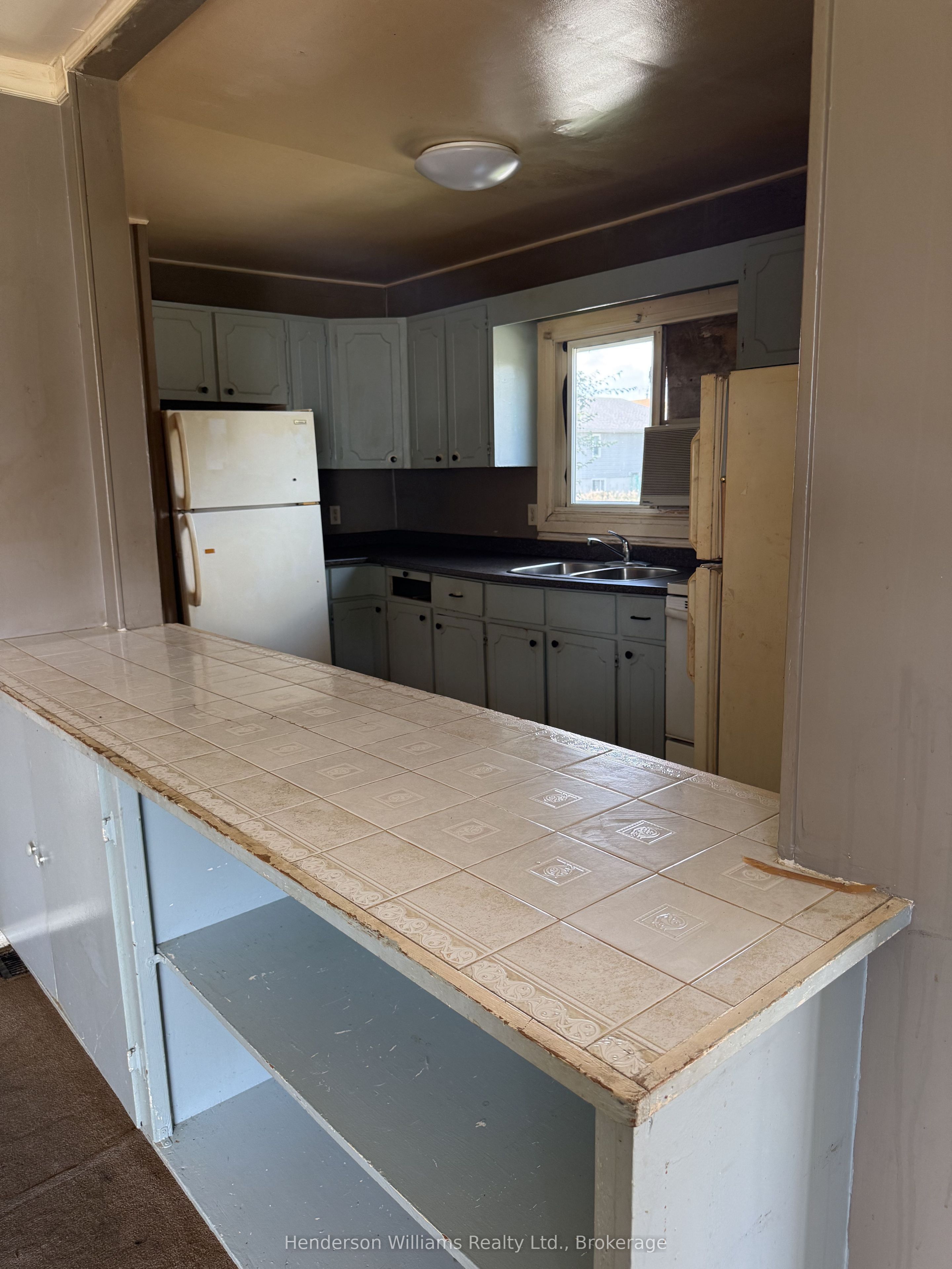 122 Golfdale Road, Belleville, ON K8N 4B1 photo 4