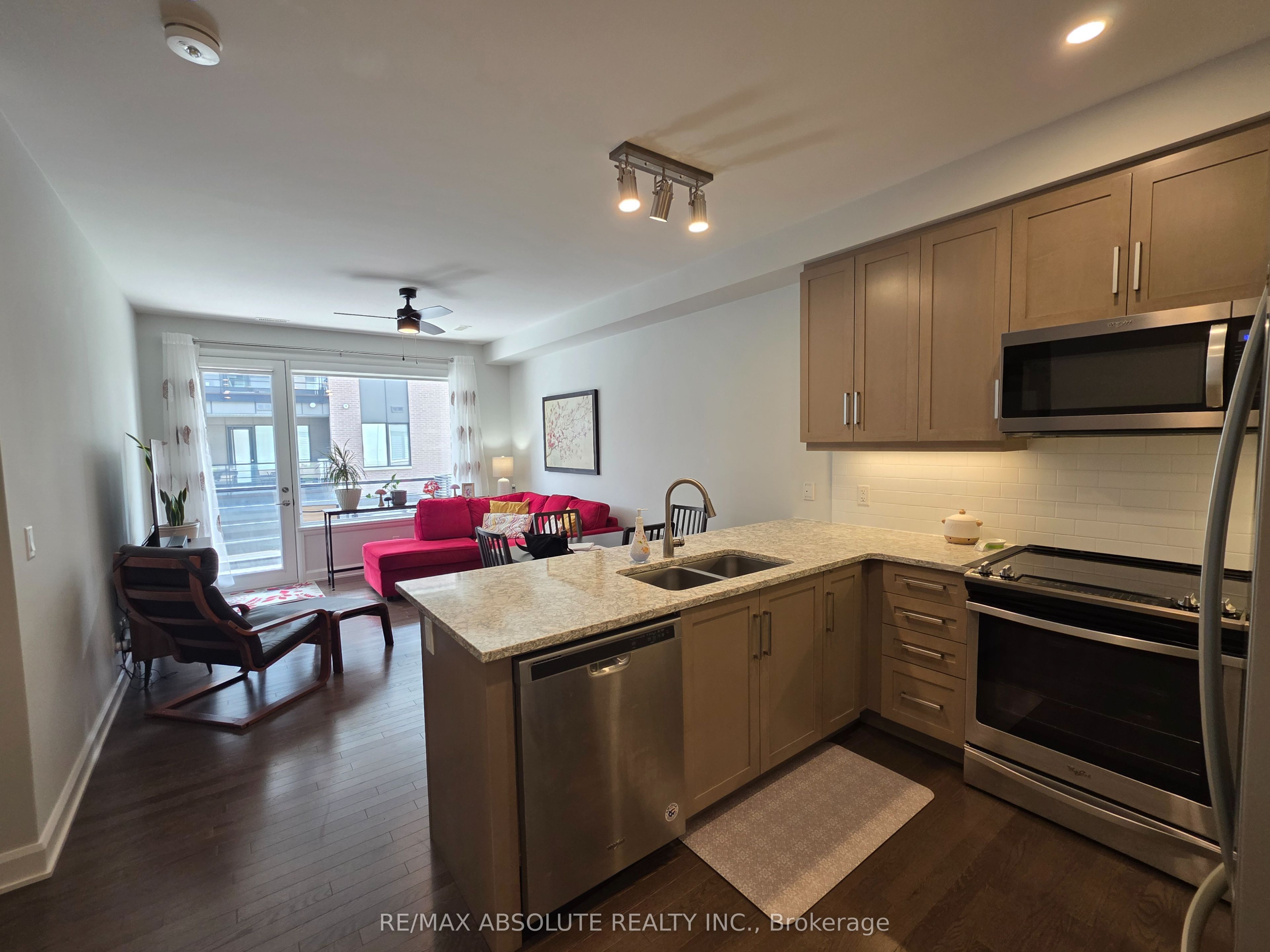 160 Boundstone Way 103, Kanata, ON K2T 0M8 photo 5