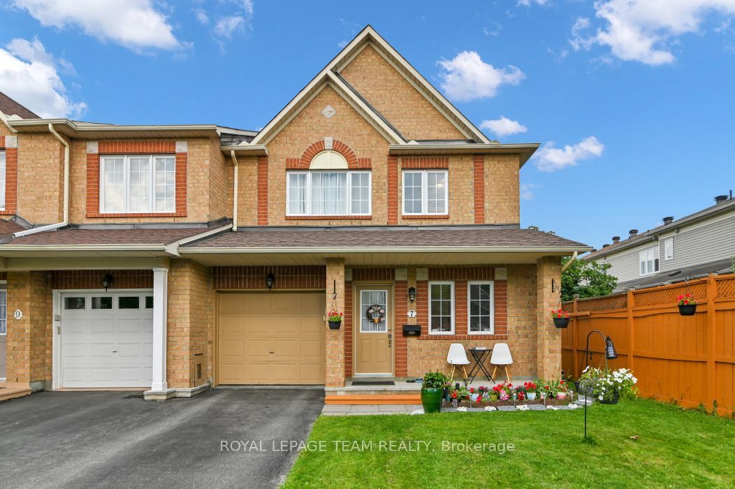 7 Karendale Street, Barrhaven, ON K2G 6V7