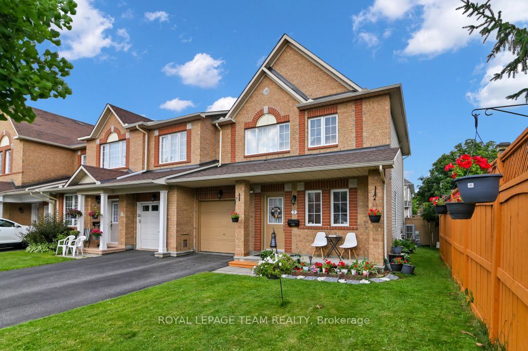 7 Karendale Street, Barrhaven, ON K2G 6V7 photo 2