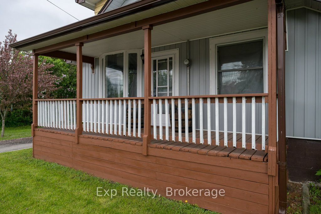 525 Cannifton Road N, Belleville, ON K0K 1V0 photo 4