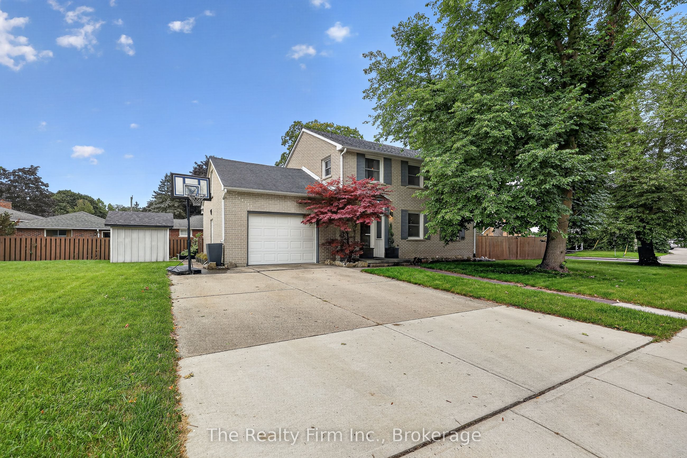 652 Miller Street, Woodstock, ON N4S 5K1 photo 2