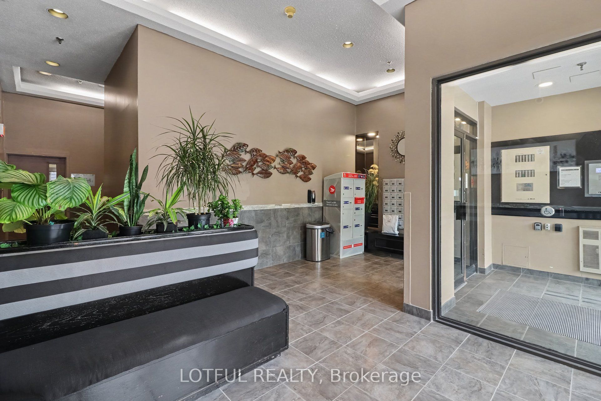 99 Holland Avenue 605, Tunneys Pasture and Ottawa West, ON K1Y 0Y1 photo 5