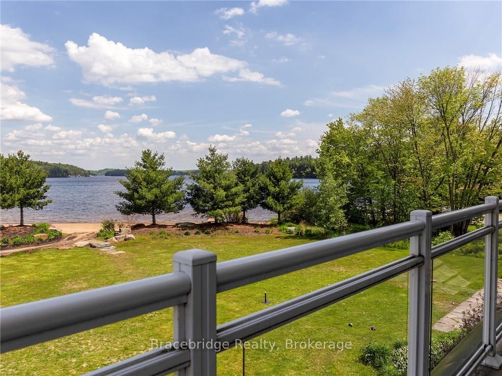 1869 Muskoka Road 118 Highway W G103-D1, Muskoka Lakes, ON P1L 1W8 photo 3