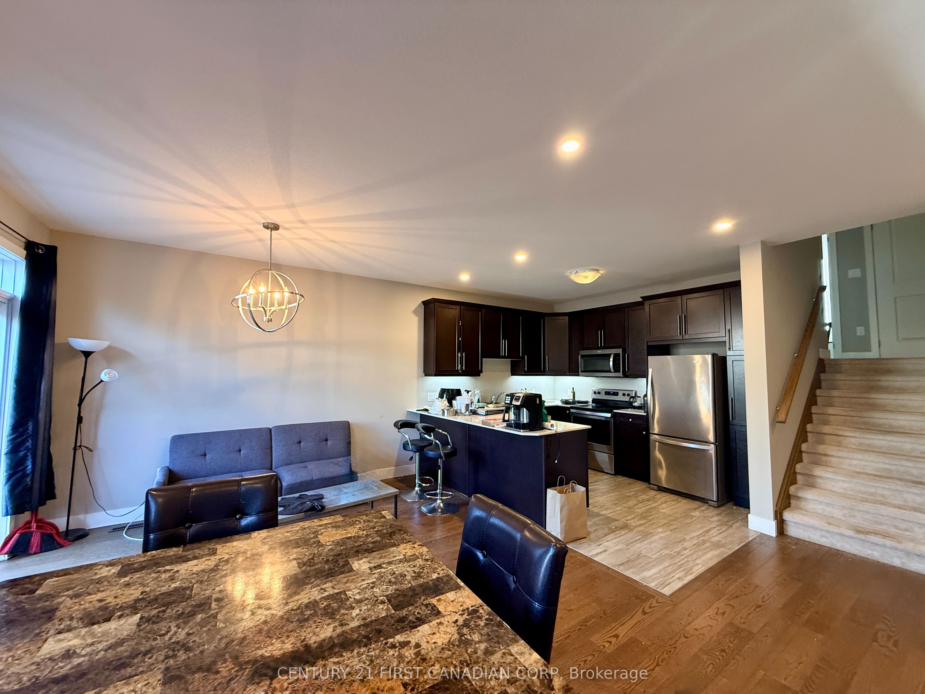 1960 Dalmagary Road 181, London North, ON N6G 0T8 photo 4