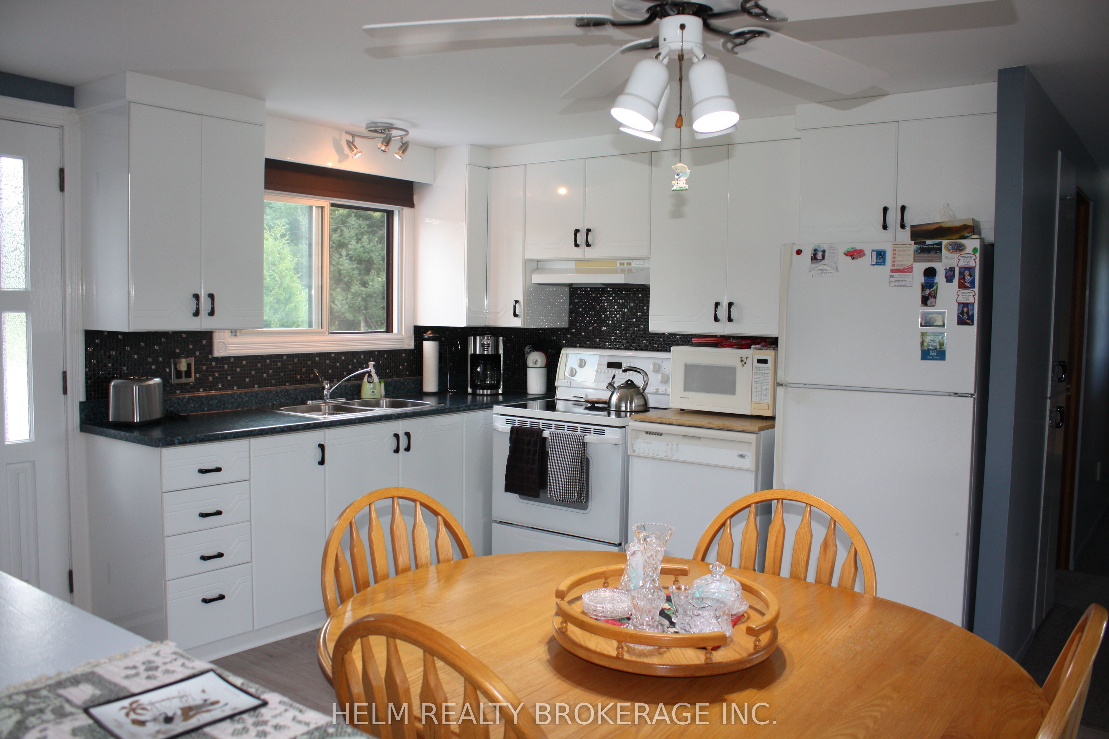 104 Church Street, Bonfield, ON P0H 1E0 photo 4