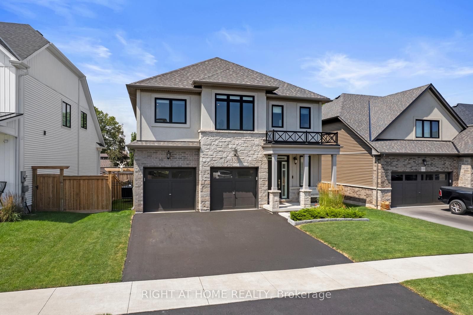 131 Terrace Drive, Grimsby, ON L3M 0L2 photo 2