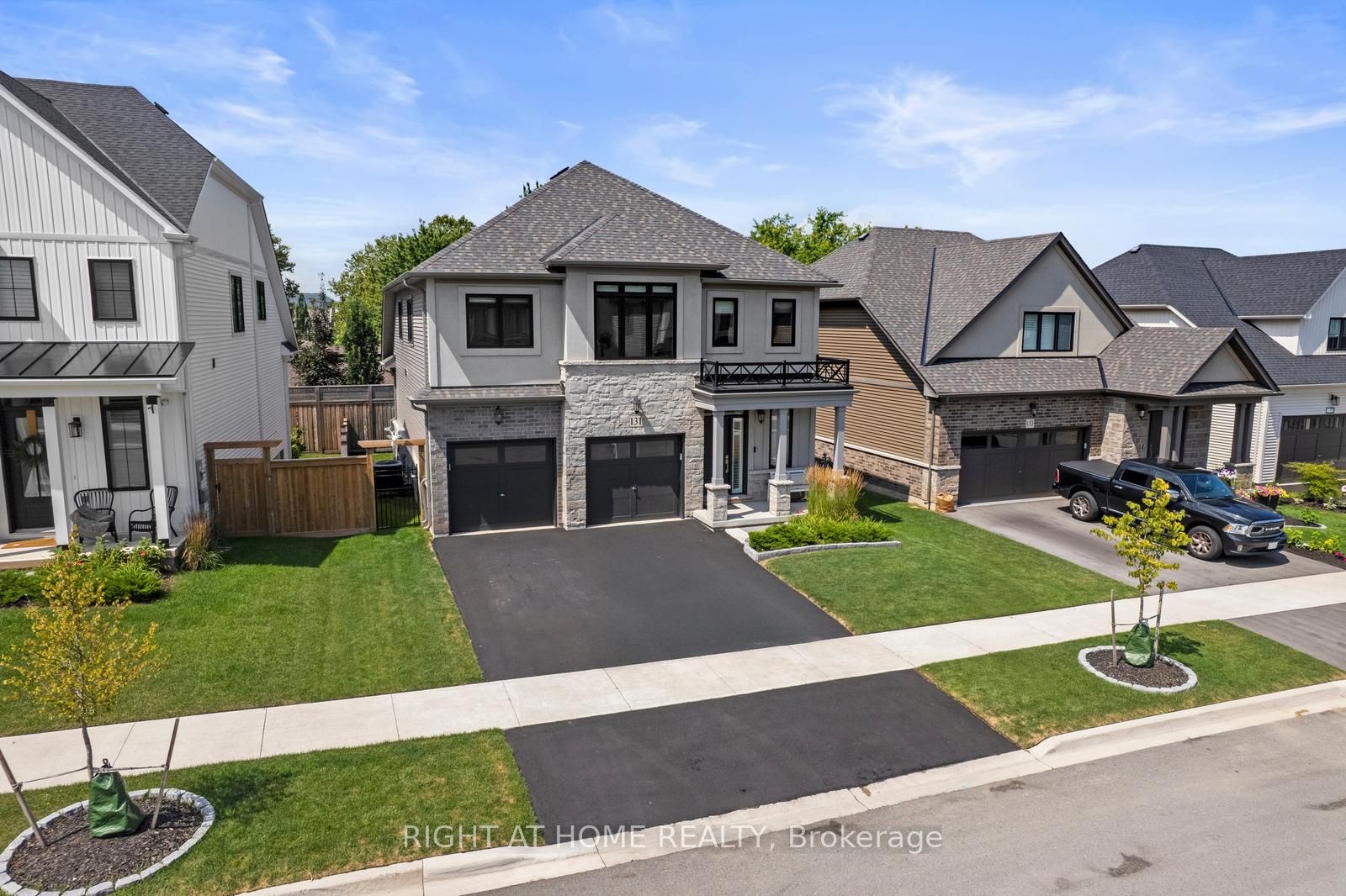 131 Terrace Drive, Grimsby, ON L3M 0L2 photo 3