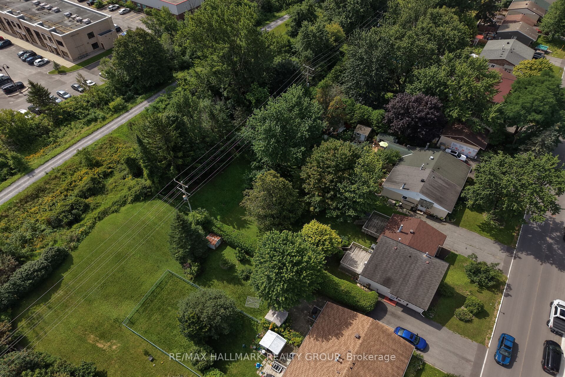 140 Rothesay Drive, Kanata, ON K2L 1P1 photo 3