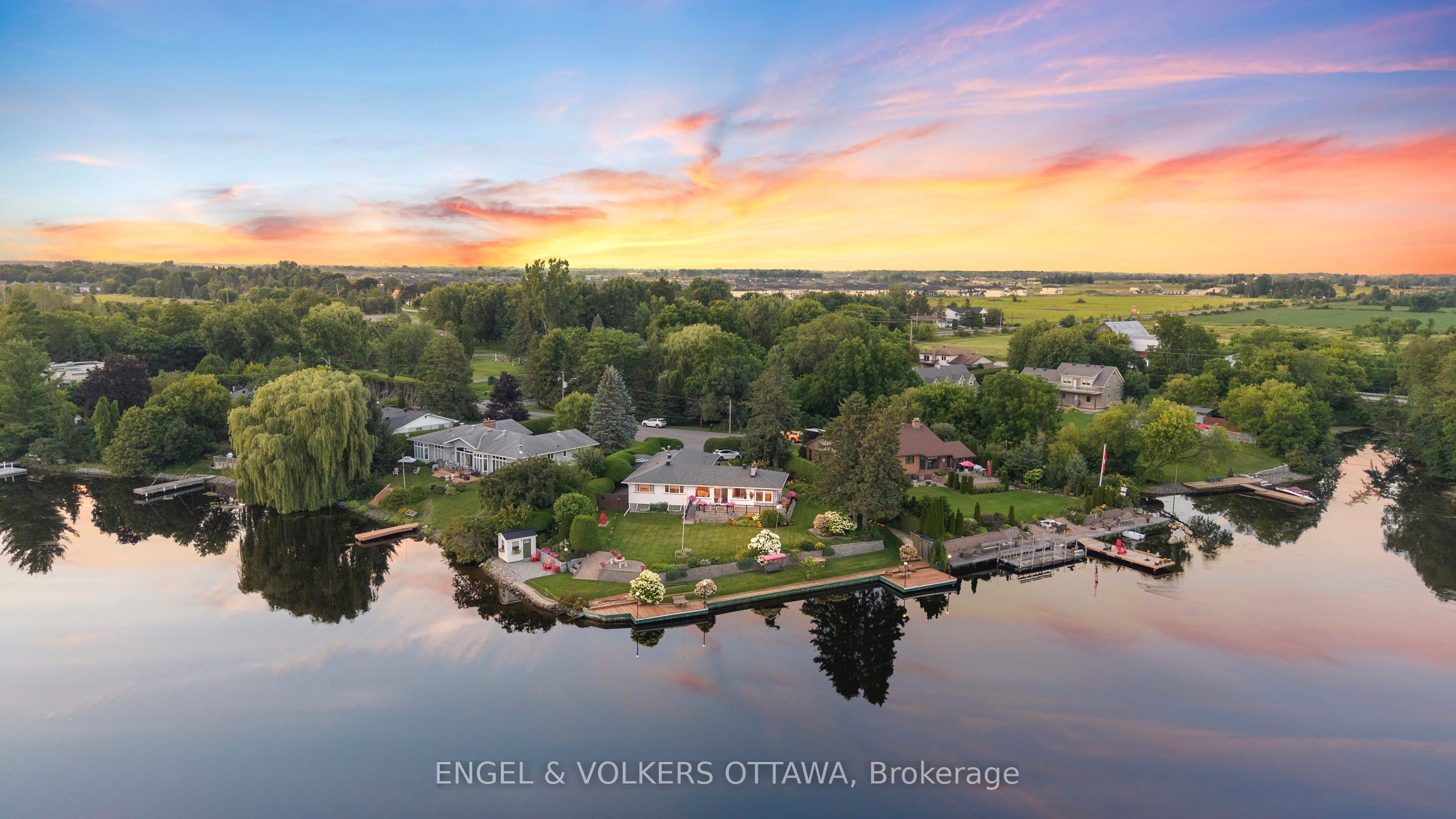 5046 Mowatview Court, Manotick - Kars - Rideau Twp and Area, ON K4M 1B2 photo 5
