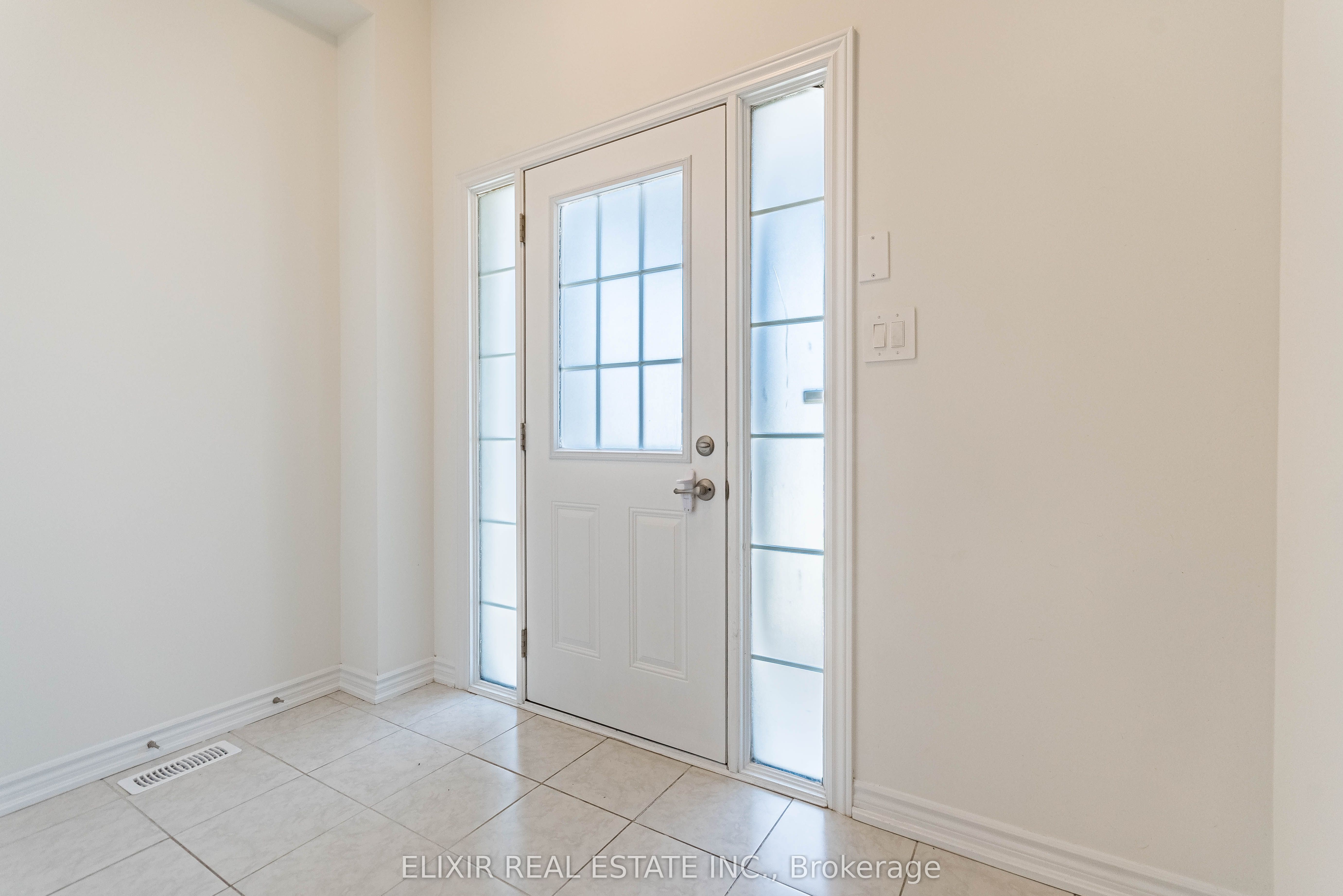 11 Brewis Street, Brant, ON N3L 0L2 photo 5