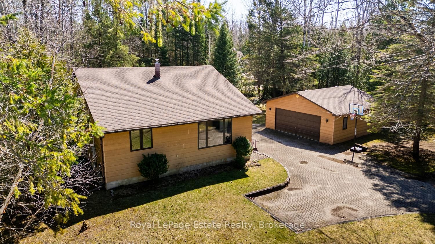 1207 Sauble Falls Road, South Bruce Peninsula, ON N0H 2G0 photo 4