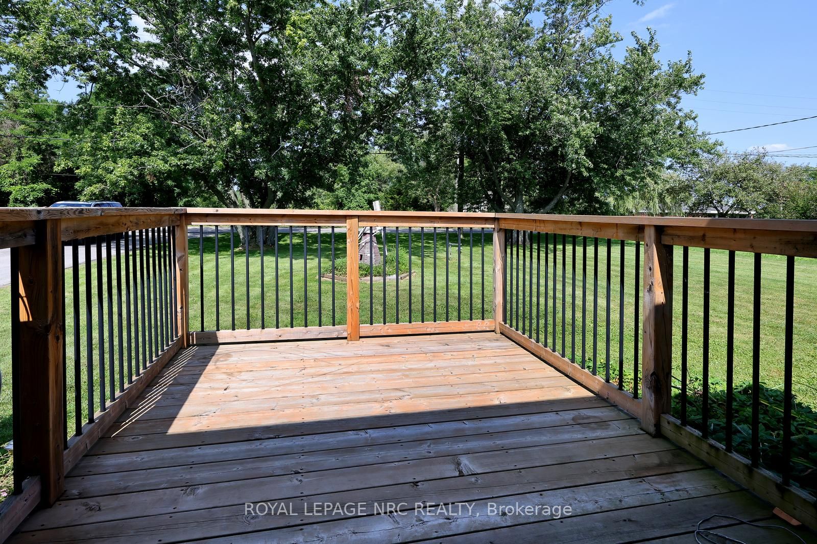 513 Ridge Road W, Grimsby, ON L3M 4E7 photo 5