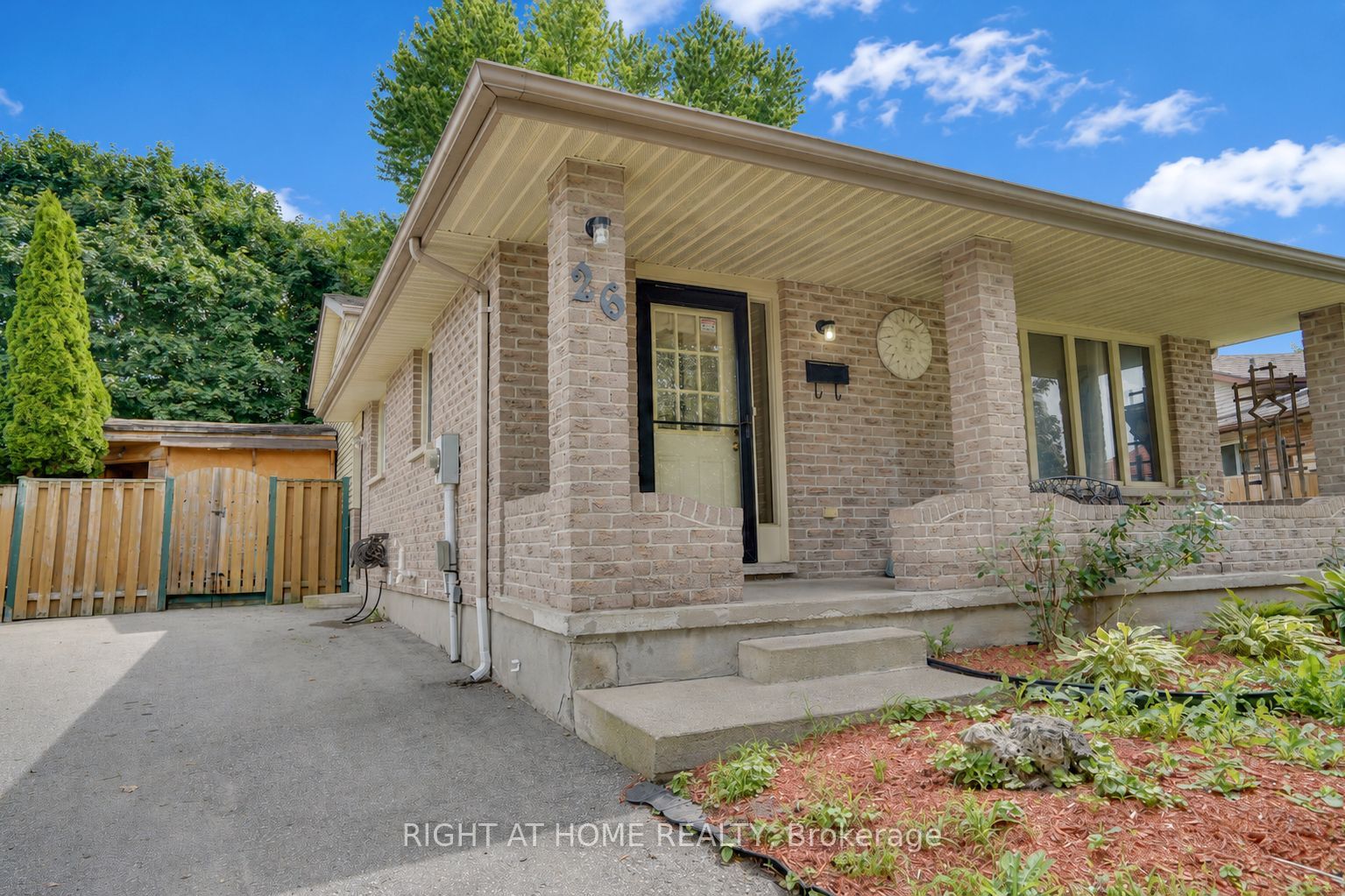 26 Mody Court, London East, ON N5Y 5G7 photo 3