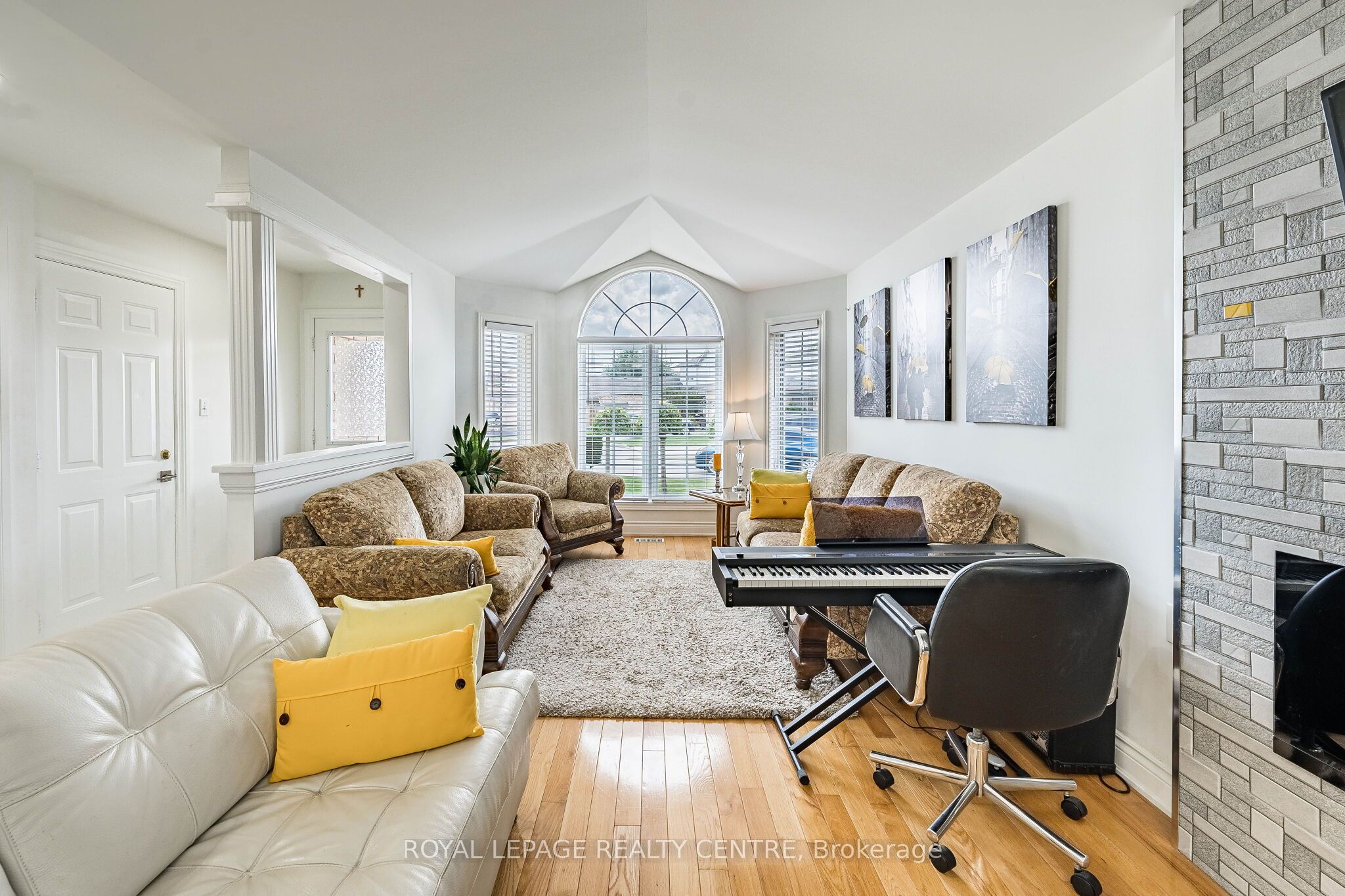 3 Vineberg Drive, Hamilton, ON L9B 2P6 photo 5