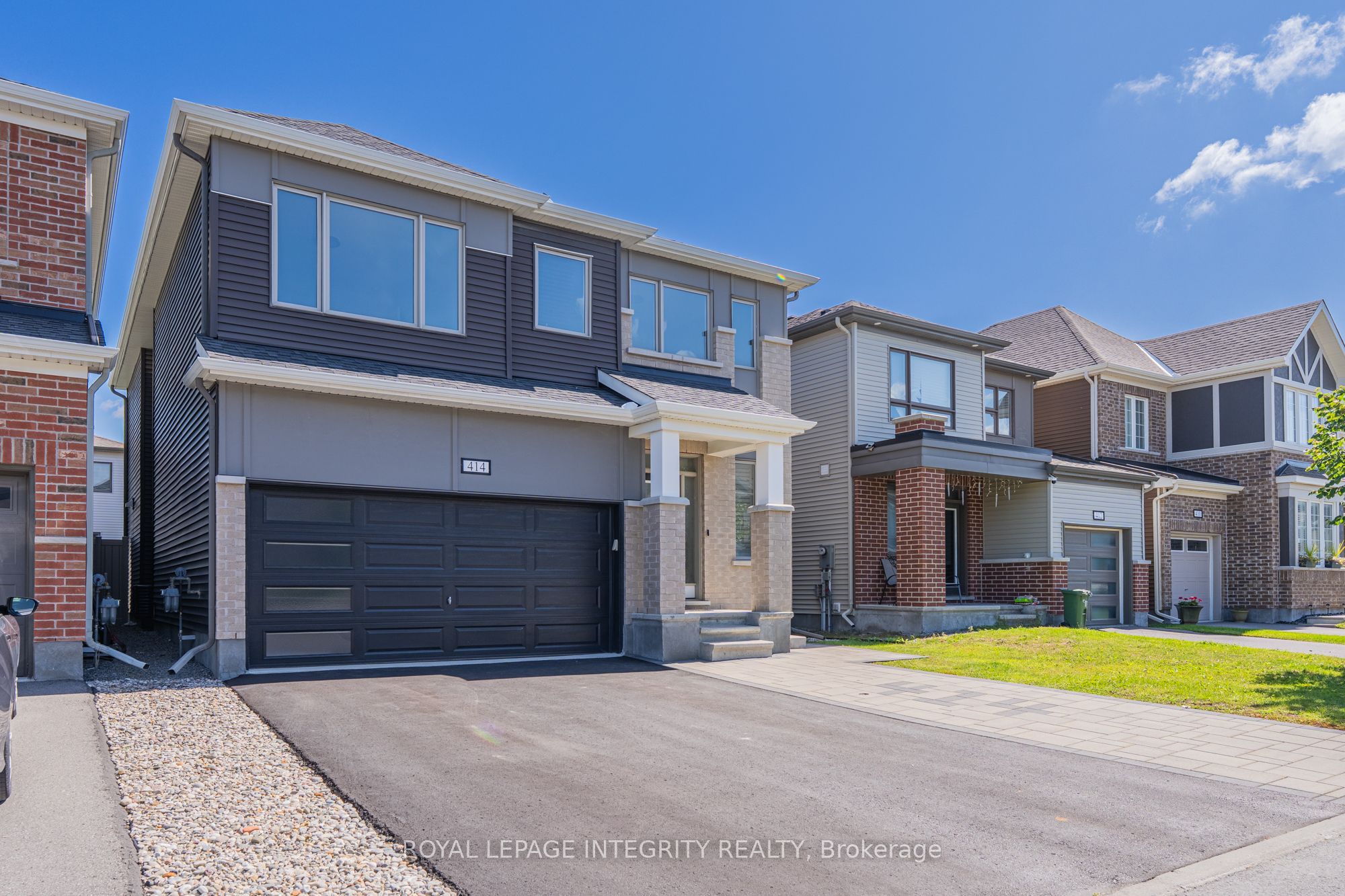 414 Aphelion Crescent, Barrhaven, ON K2J 6N6 photo 2