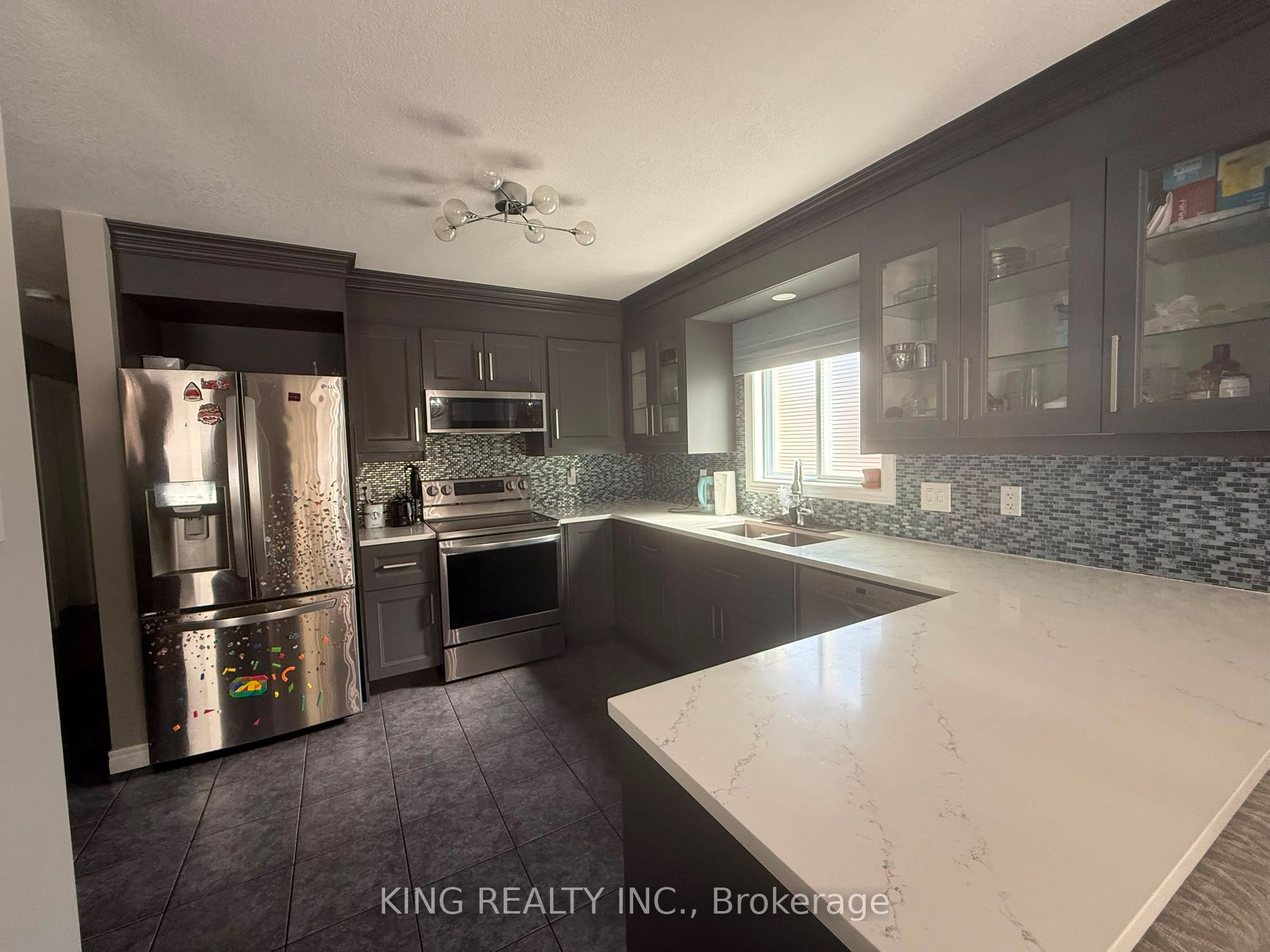 2029 FOXWOOD Avenue, London North, ON N6G 0C6 photo 5