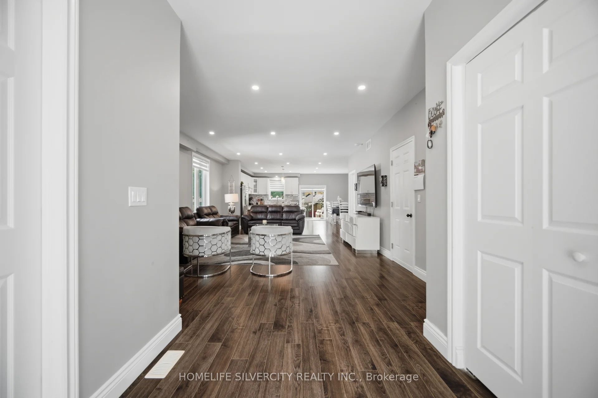 165 St Andrews Street W, Cambridge, ON N1S 1N2 photo 5