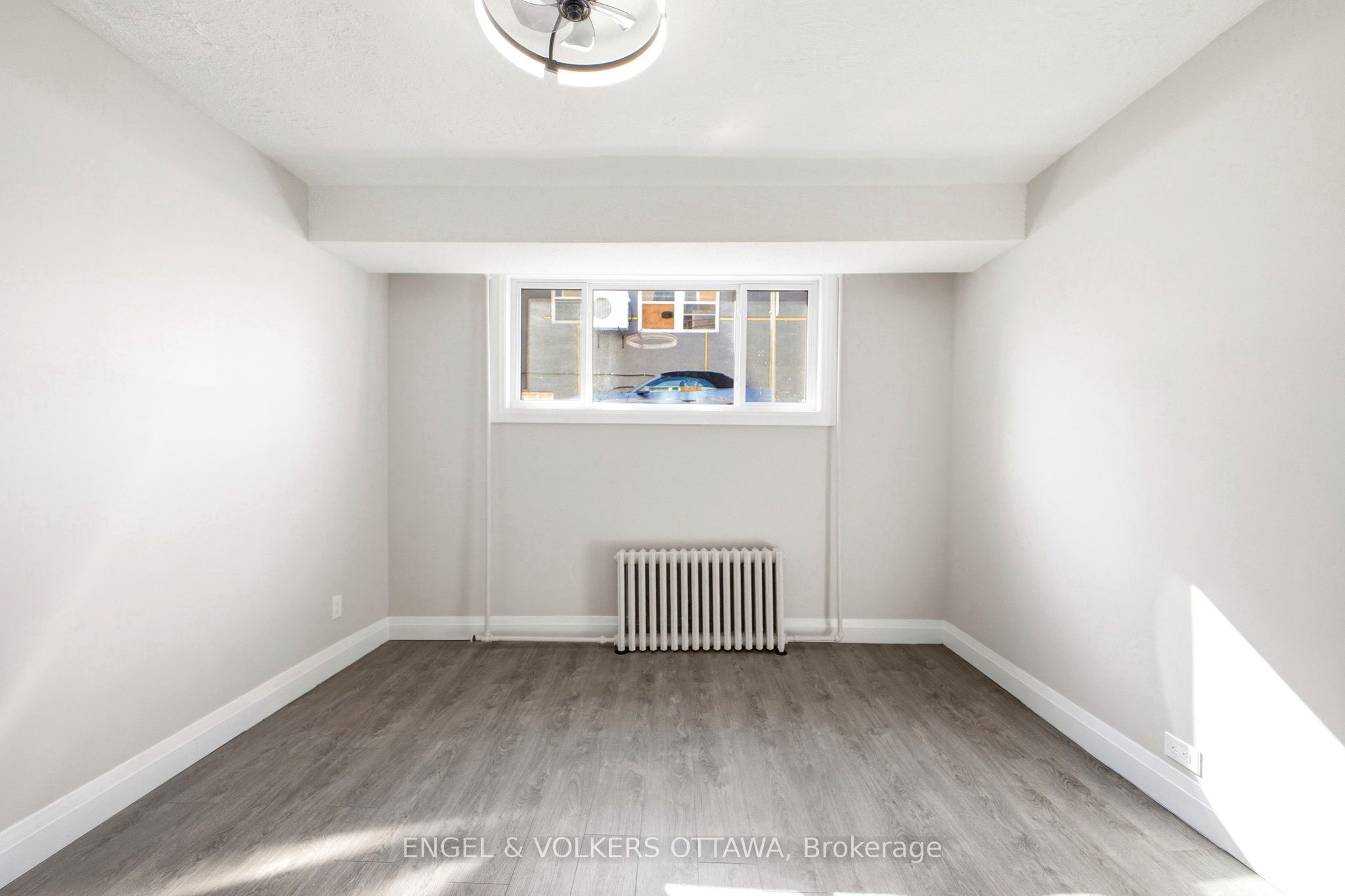 287 St Laurent Boulevard 1, Manor Park - Cardinal Glen and Area, ON K1K 2Z3 photo 5