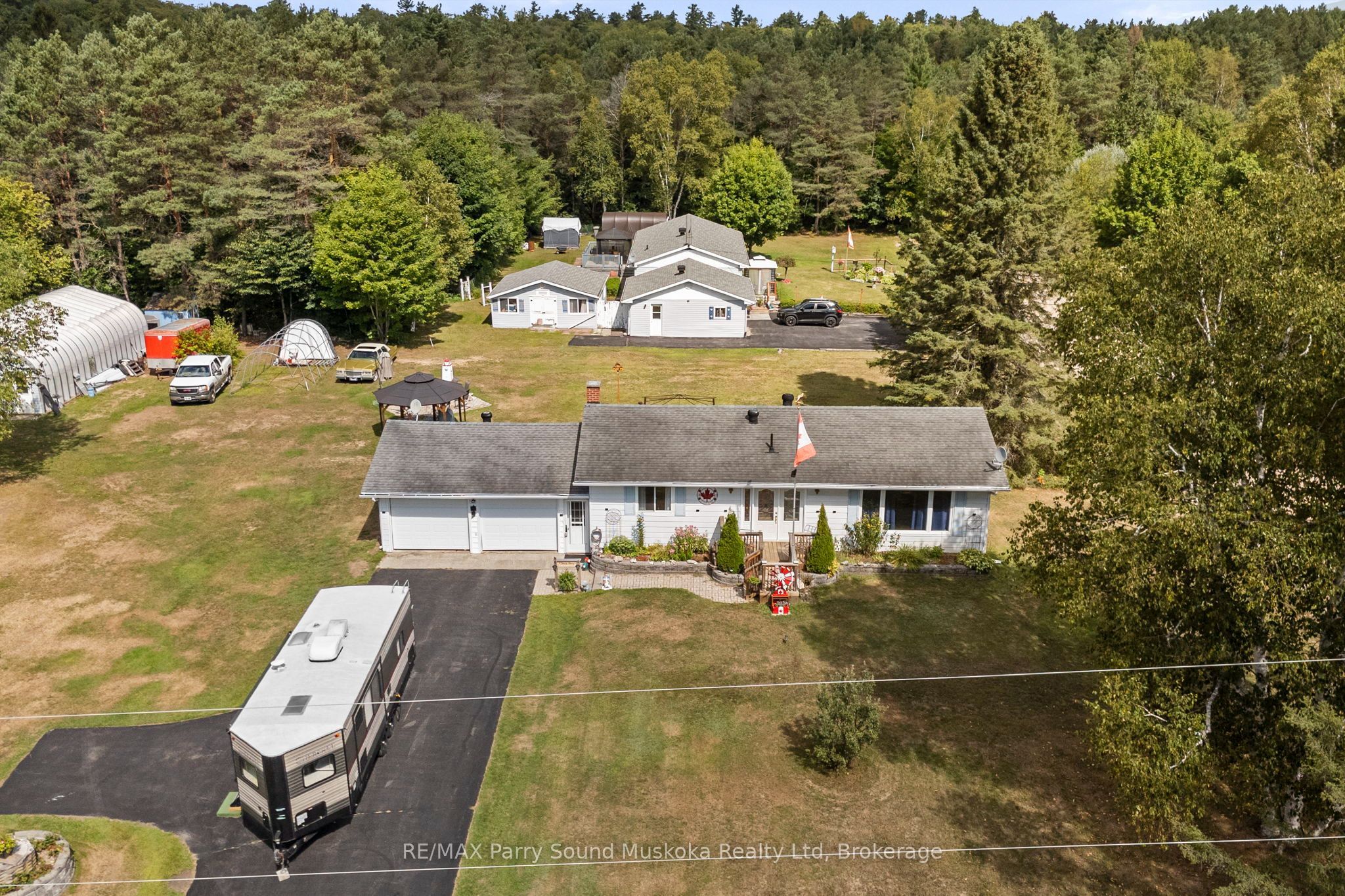 440 High Street, Sundridge, ON P0A 1Z0 photo 2