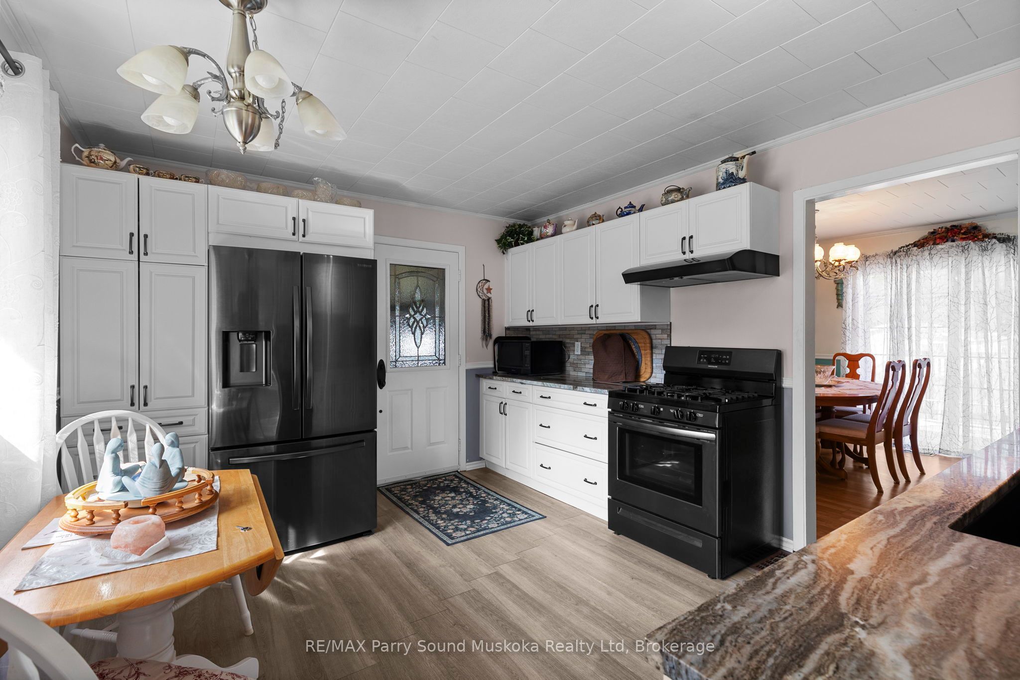 440 High Street, Sundridge, ON P0A 1Z0 photo 5