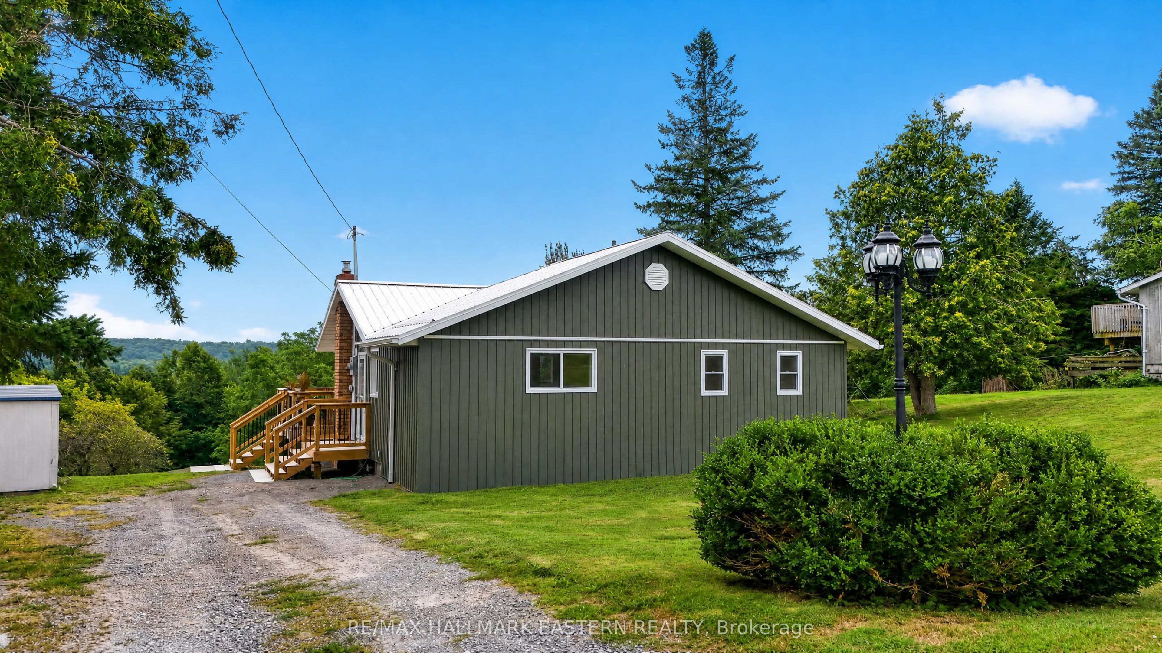 219 North Indian Road E, Asphodel-Norwood, ON K0L 1Y0