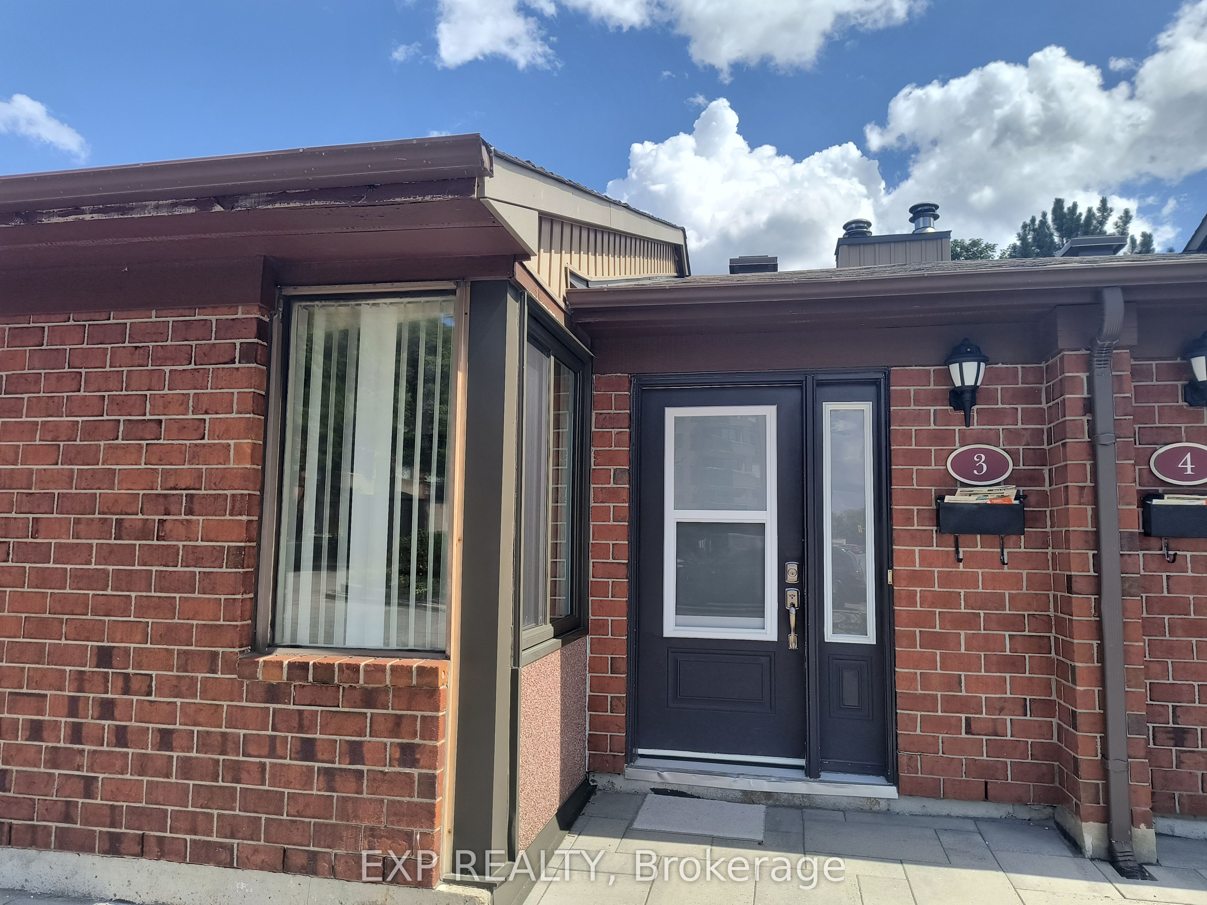 1310 Richmond Road 003, Britannia - Lincoln Heights and Area, ON K2B 8L3