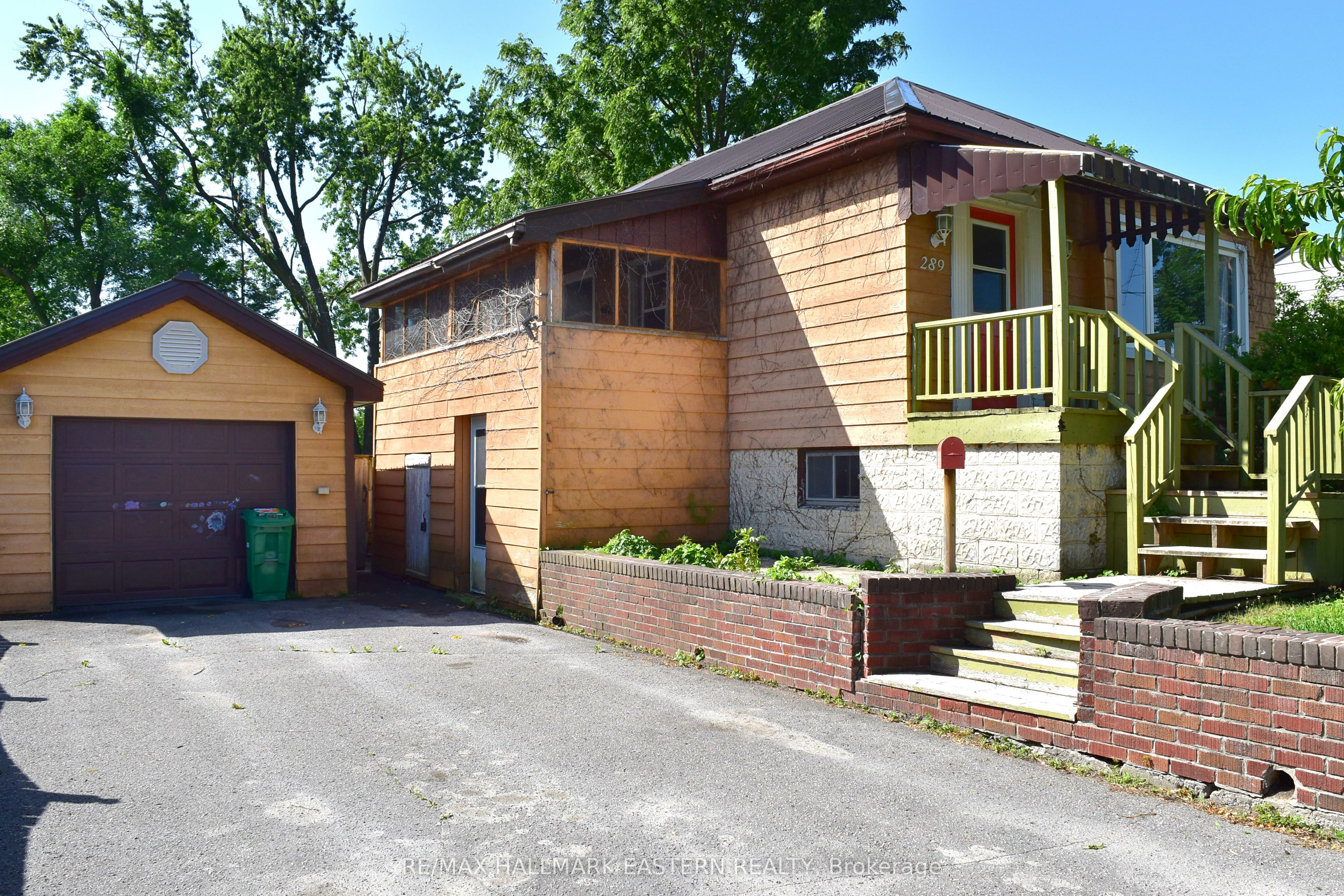 289 Bennet Street, Peterborough, ON K9H 5B8 photo 2