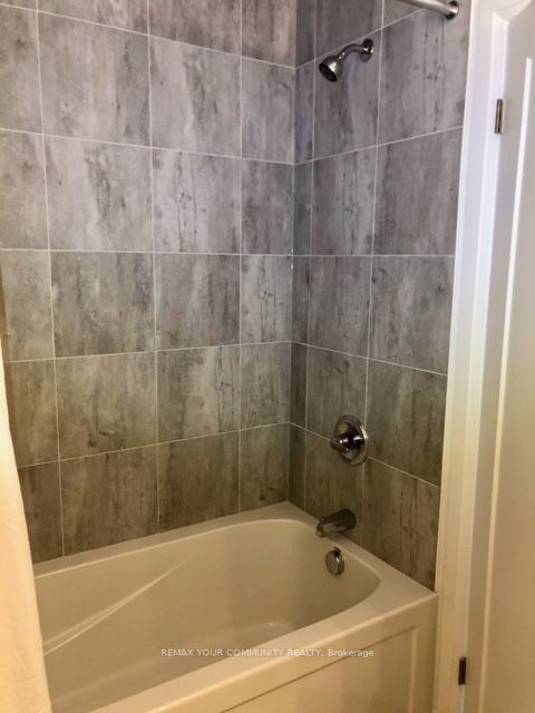 43 Laguna Village Crescent N, Hamilton, ON L0R 1P0 photo 3