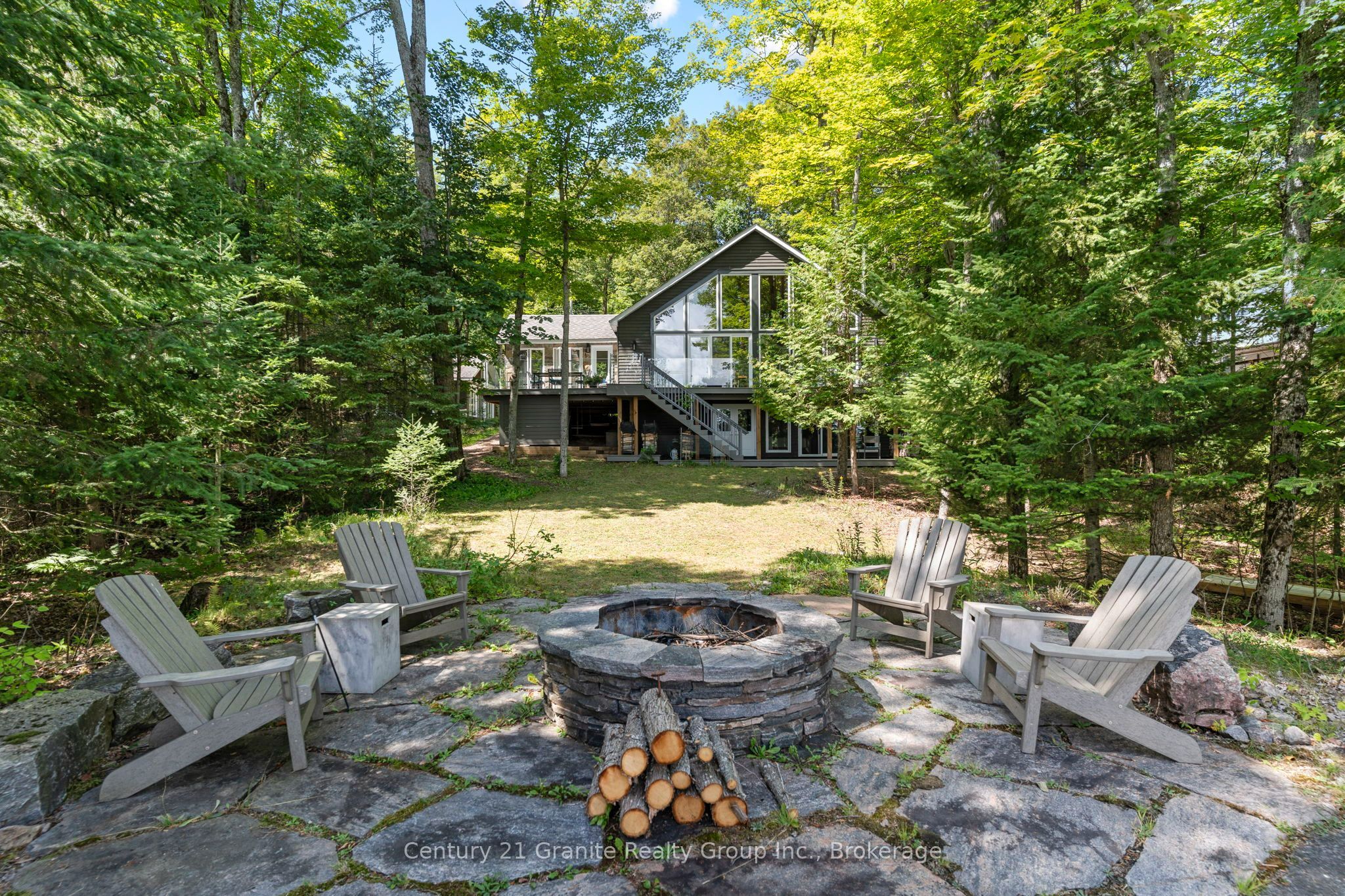 1057 Hidden Valley Lane, Minden Hills, ON K0M 2K0 photo 3