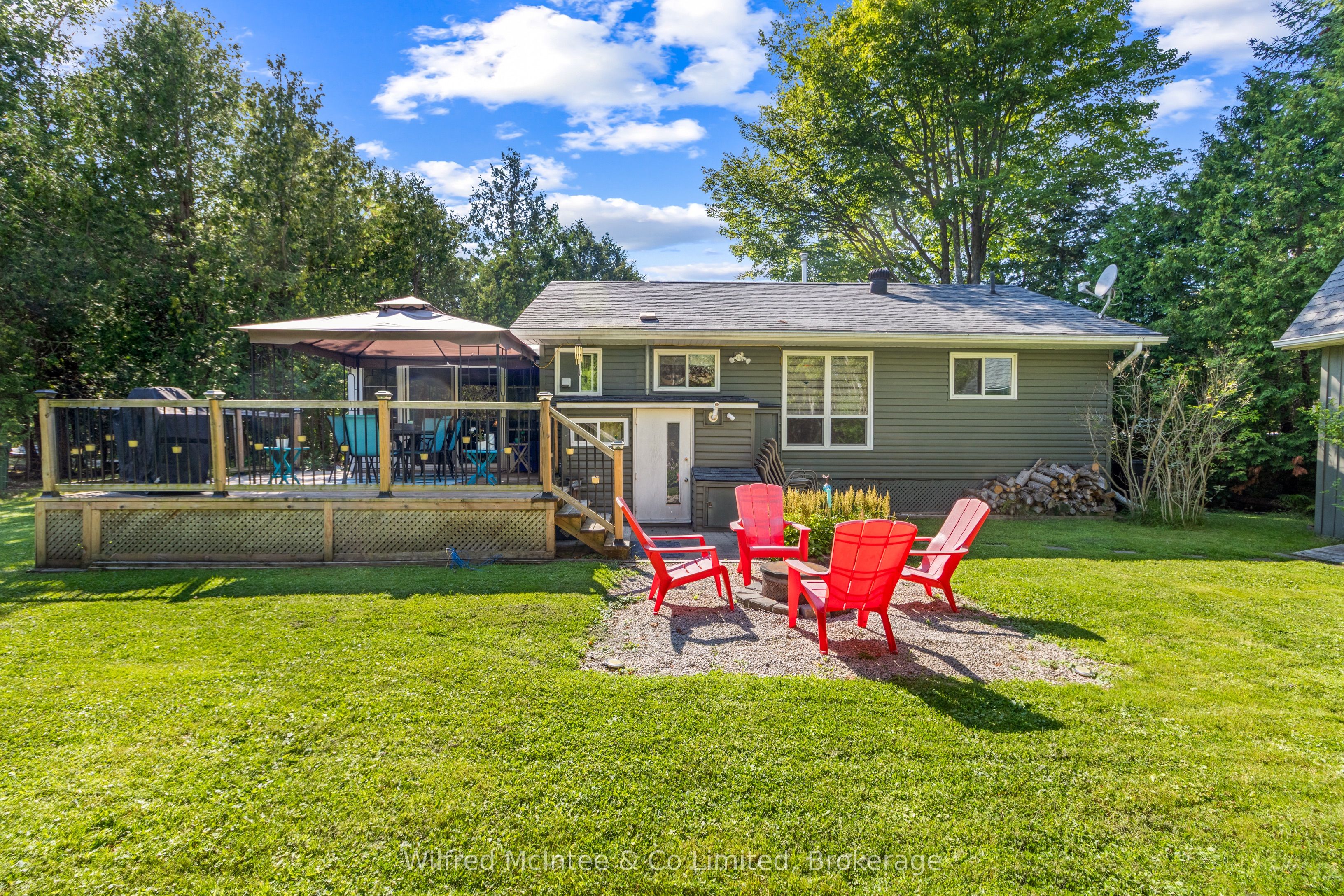 32 MOHAWK Drive, Native Leased Lands, ON N0H 2L0 photo 5
