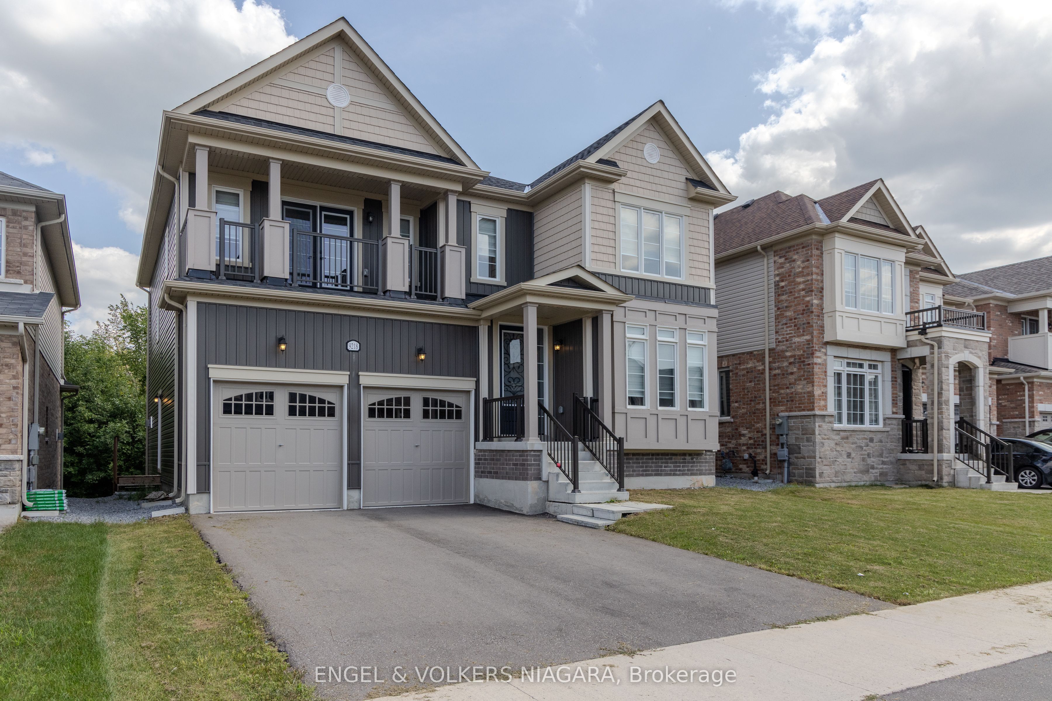 9218 White Oak Avenue, Niagara Falls, ON L2G 0E9 photo 2